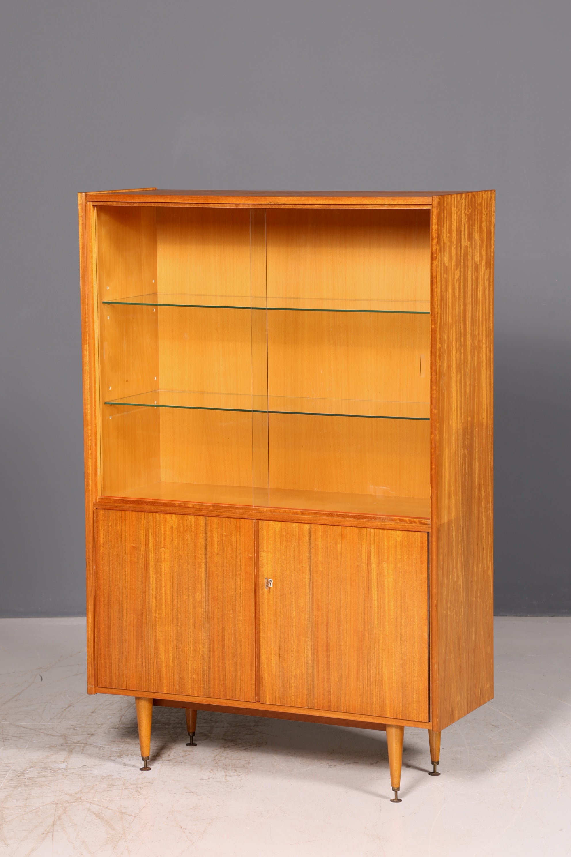 Wunderschöne Mid Century Vitrine Bücherschrank Vintage Glasvitrine Highboard Schrank 60er echt Holz