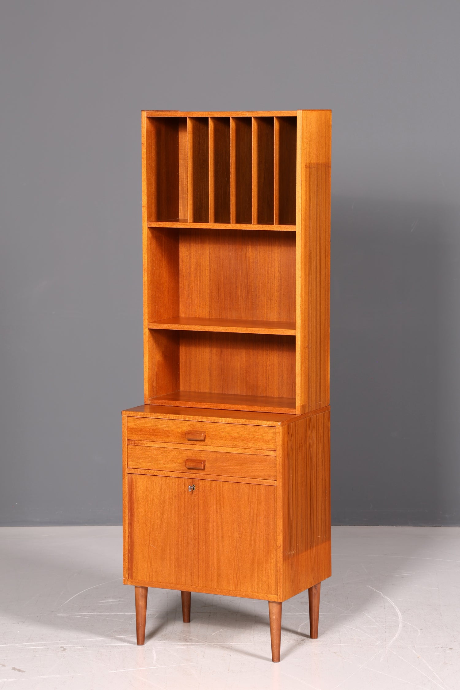 Stilvolles Mid Century Regal Danish Design Schrank Kommode 60er Jahre Vintage Retro Holz