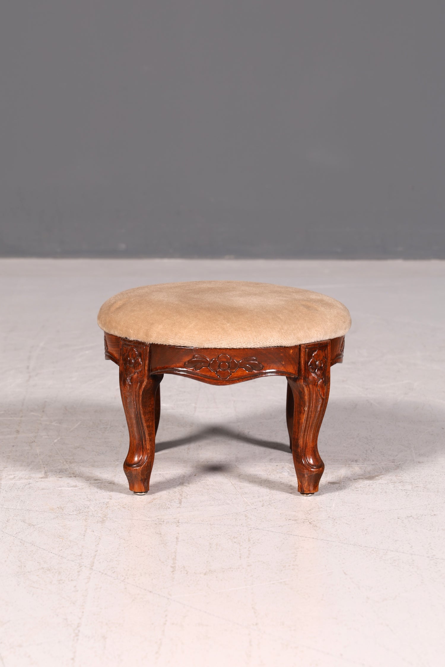 Wunderschöner Antiker Hocker Fußhocker Beige Samt Schemel Barock Stil Fußbank Sitzhocker Vintage