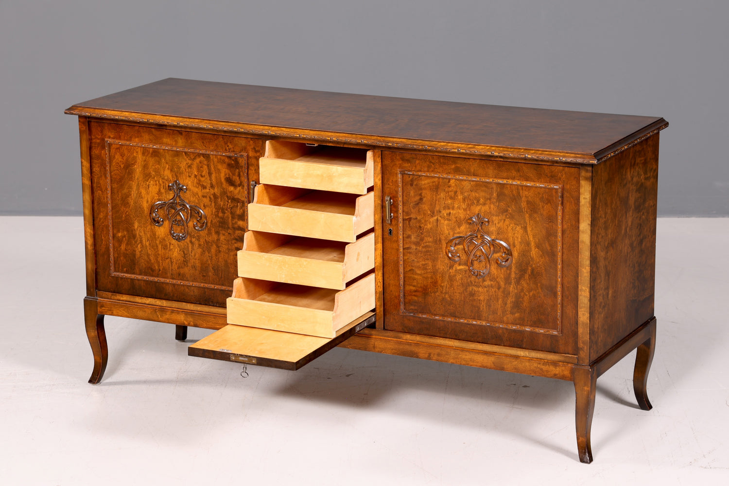 Wunderschönes Original Art Deco Sideboard Antik Schrank TV Kommode um 1930 Designklassiker