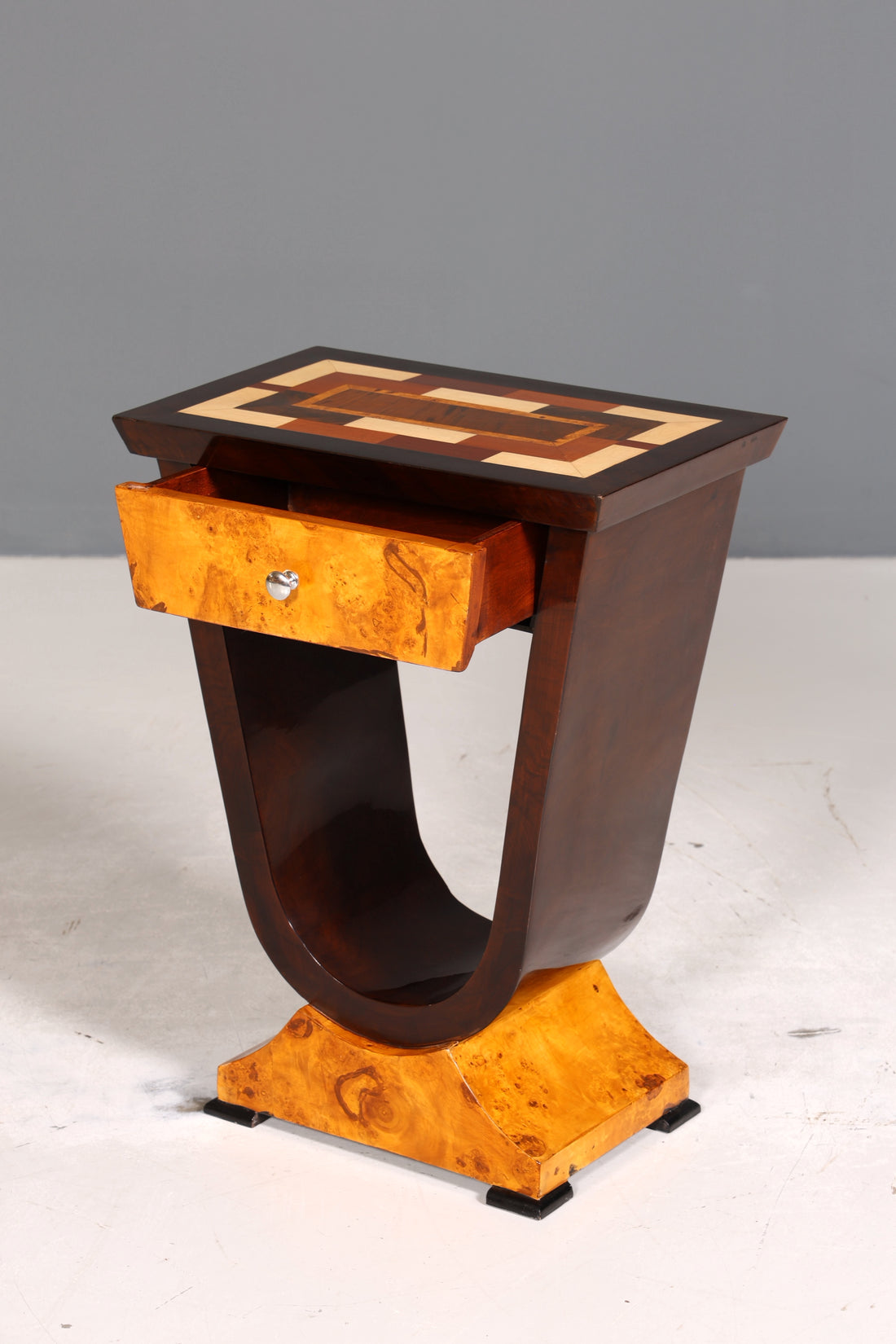 Traumhafte Art Deco Stil Kommode Beistelltisch Nachttisch Ablagetisch