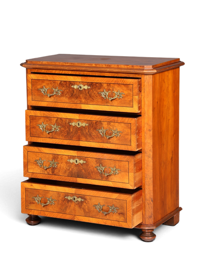 Wunderschöne Gründerzeit Kommode Louis Philippe Nussbaum Schubladenkommode Sideboard um 1880