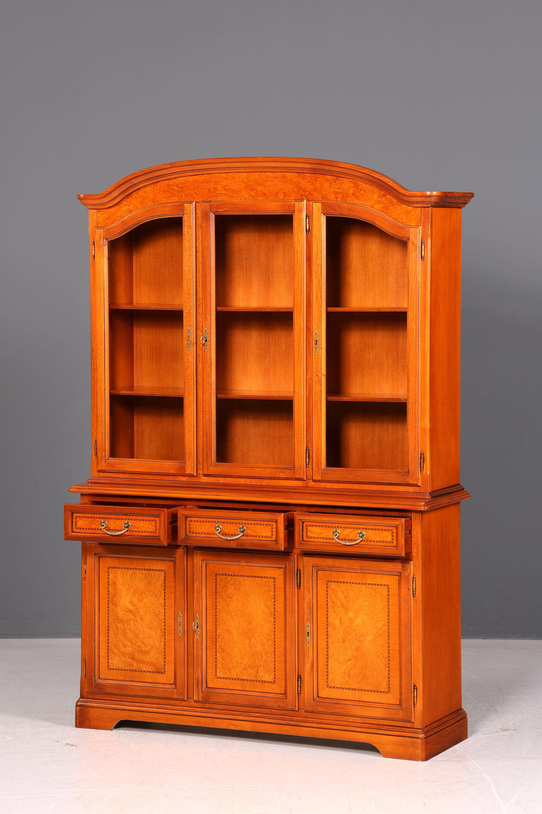 Dreamlike Original Selva Display Cabinet Epoca Antique Style Buffet Cabinet Library Cherrywood Glass Display Cabinet