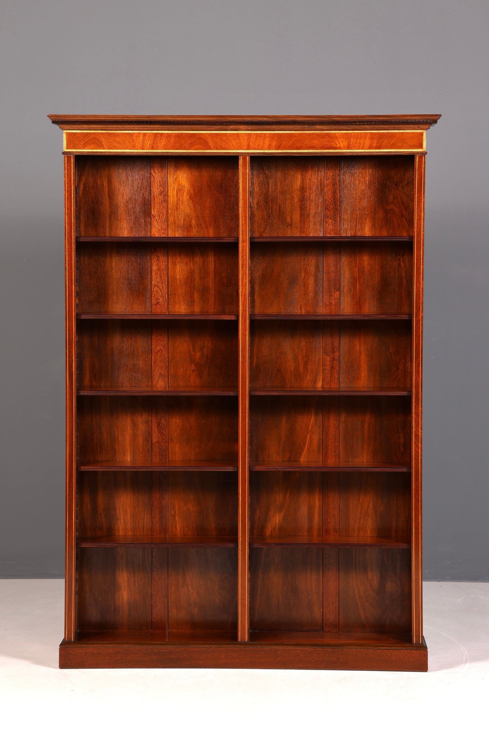 G370 Finish Wunderschönes Englisches Bücherregal Antik Regal Bookshelf Buchablage 60s (Kopie)