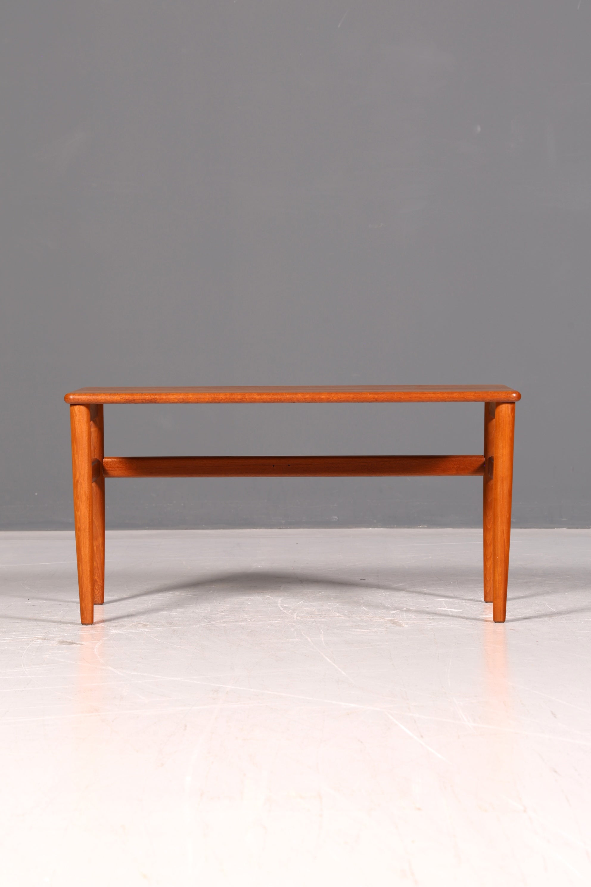 Wunderschöner Mid Century Couchtisch Teak Ablagetisch Vintage Coffee Table 70er Wohnzimmertisch 1 von 2