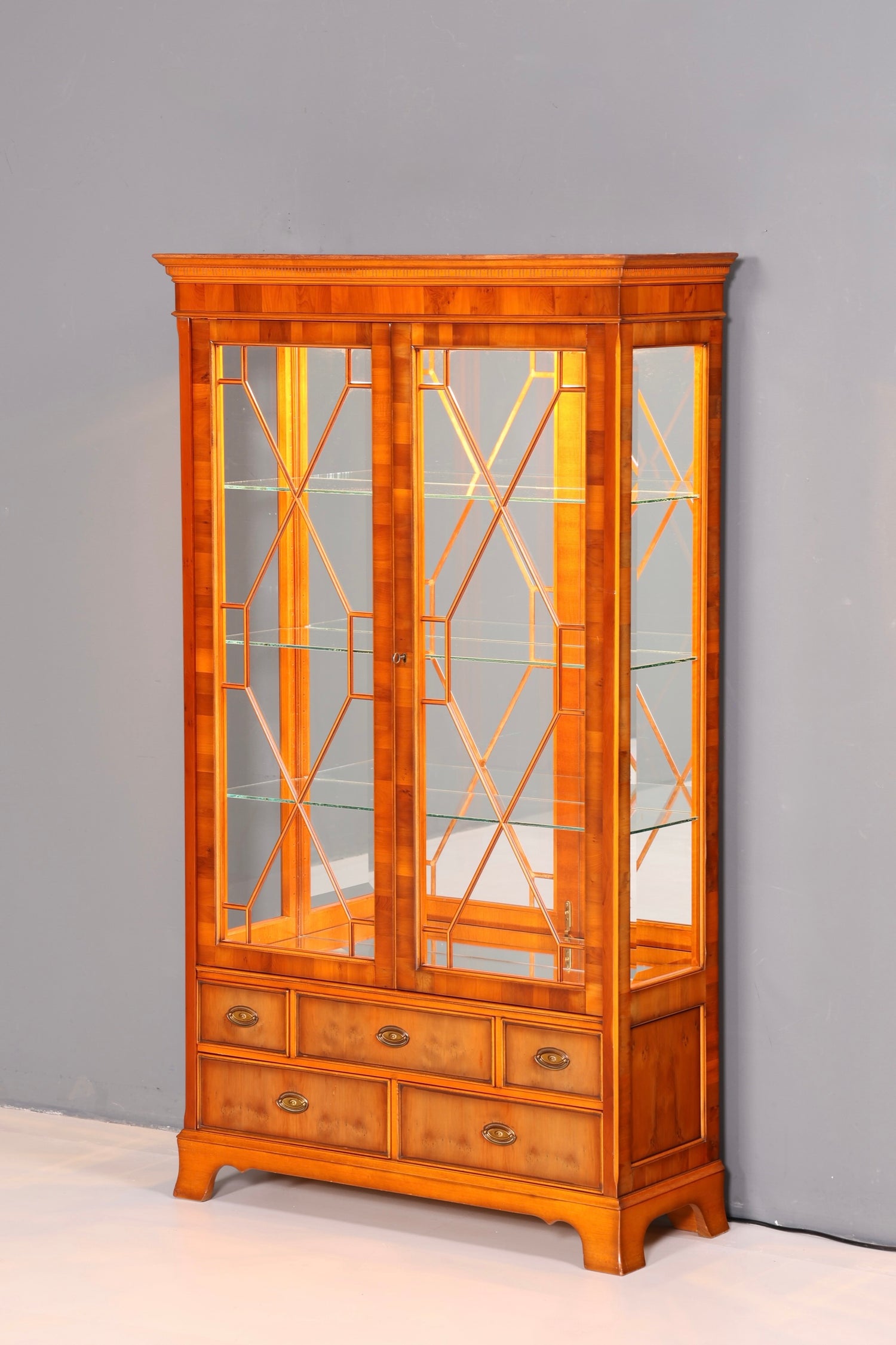 Beautiful Original Heldense Display Cabinet, English Yew Bookcase, Glass Cabinet with Lighting, Antique