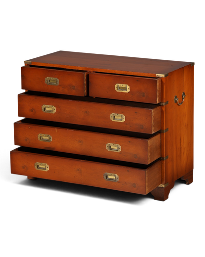 Hauptstadt Möblerei maritime Military Chest Kommode aus massivem Holz mit versenkten Messingbeschlägen im Kolonialstil