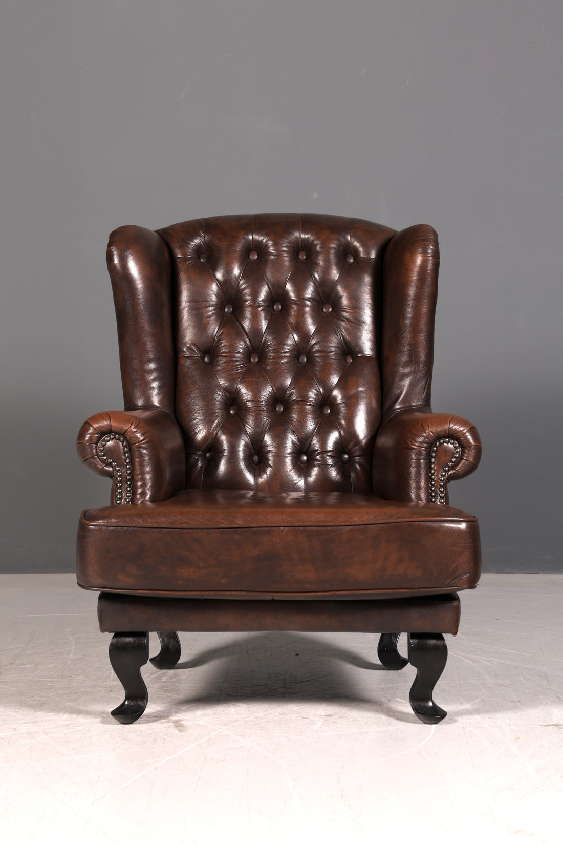 Wunderschöner Original Chesterfield Ohrenbackensessel Echt Leder Englisch Herrensessel Brauner Armlehnsessel UK Relaxsessel