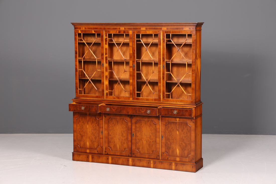 Wunderschöne Englische Vitrine Bücherschrank Buffet Englisch Glasvitrine Bibliothek Vitrinenschrank
