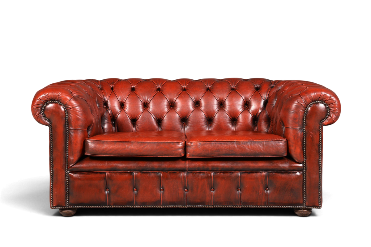 Hauptstadt Möblerei 2-Sitzer Chesterfield Sofa aus braunem Echtleder mit klassischer Knopfheftung und Armlehnen