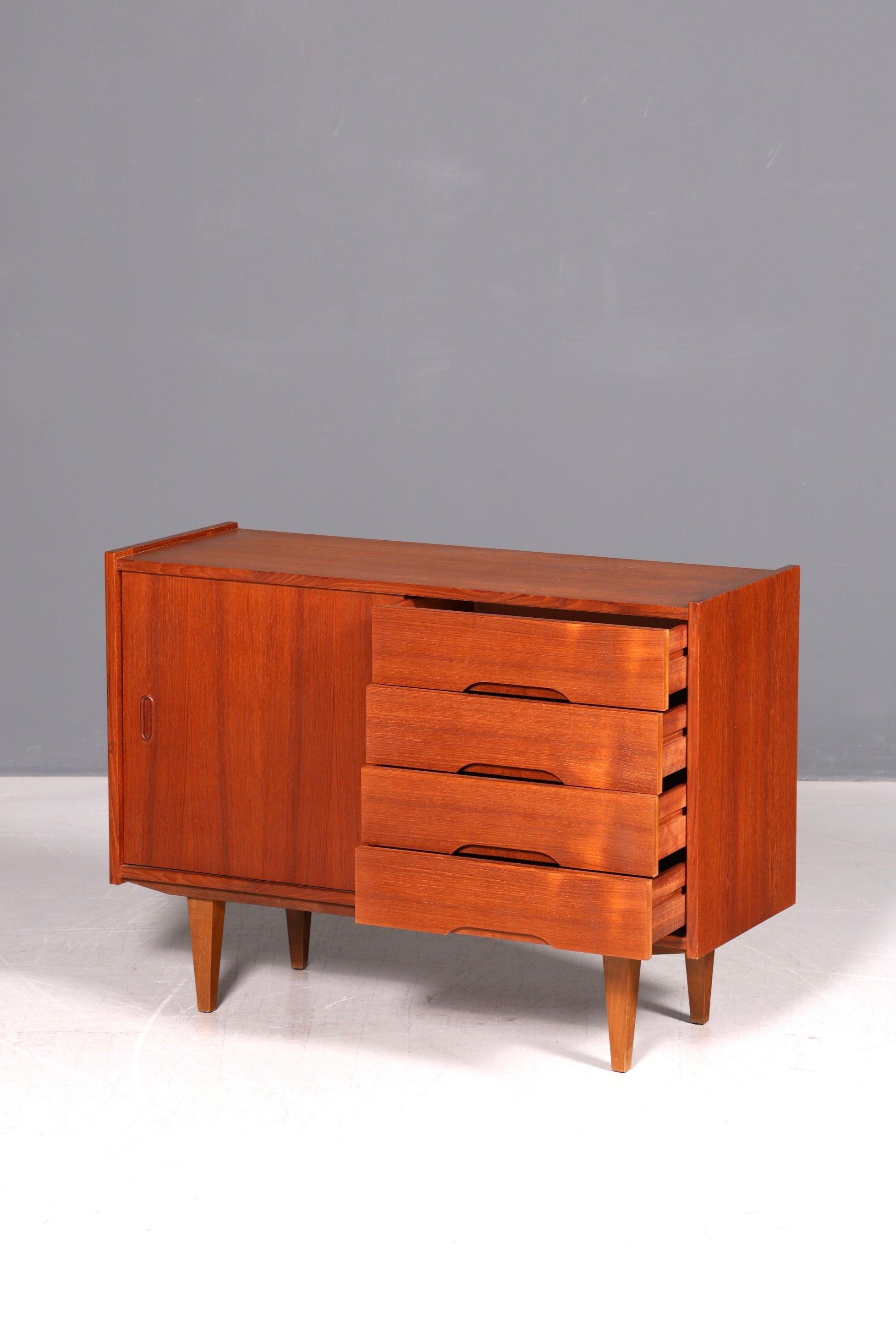 Wunderschöne Mid Century Teak Kommode Danish Design Sideboard Vintage Retro 60er
