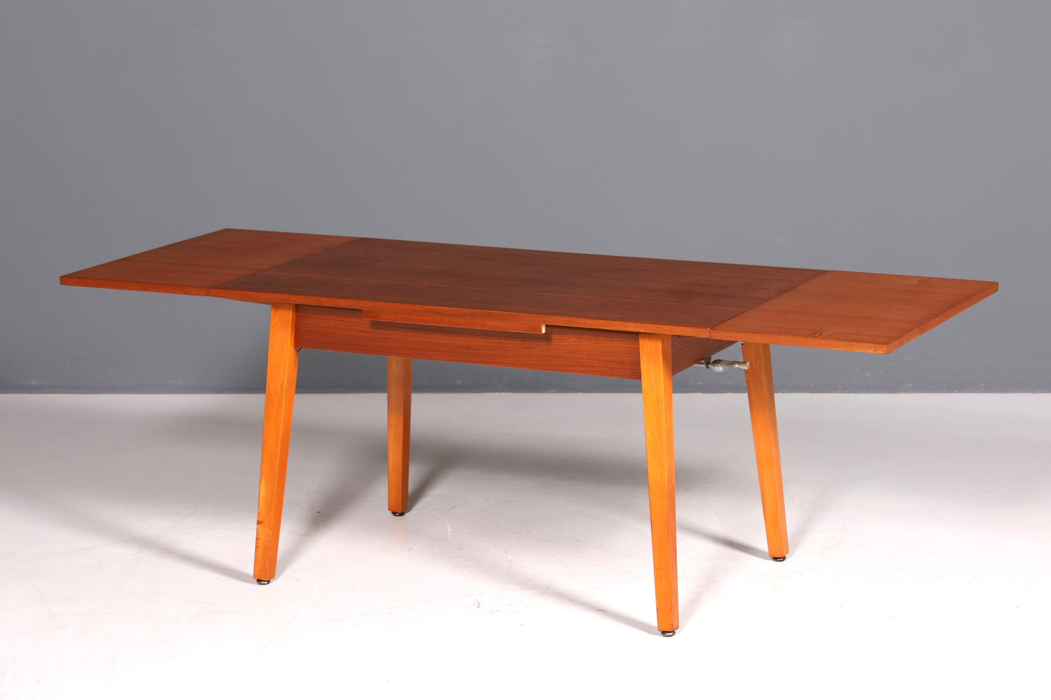 Traumhafter Mid Century Küchentisch Vintage Tisch ausziehbar und höhenverstellbar Esszimmer Tisch