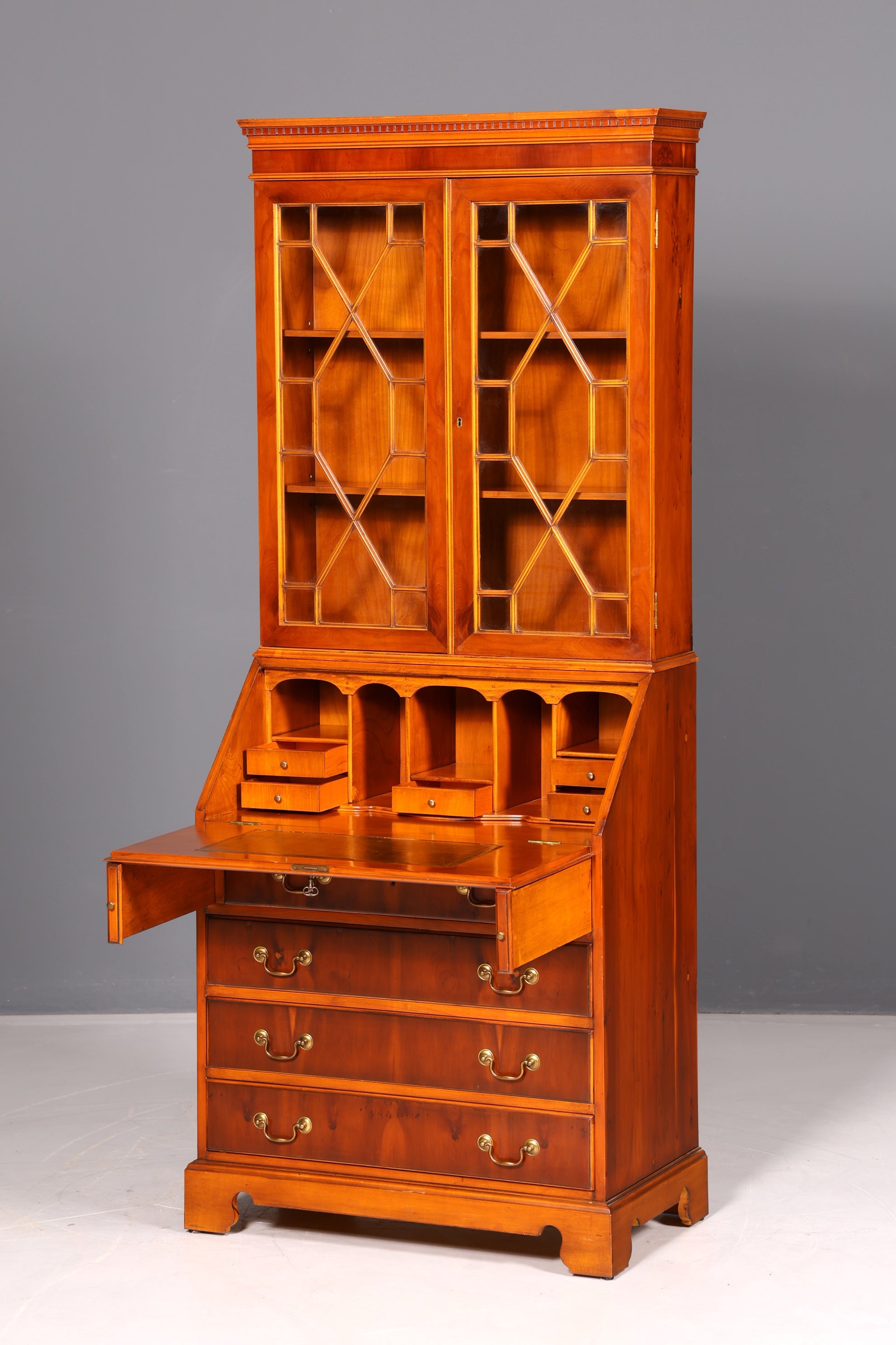 Wunderschöner Englischer Aufsatzsekretär Eibe Sekretär Vitrine Büro Antik Schrank Bibliothek Vintage