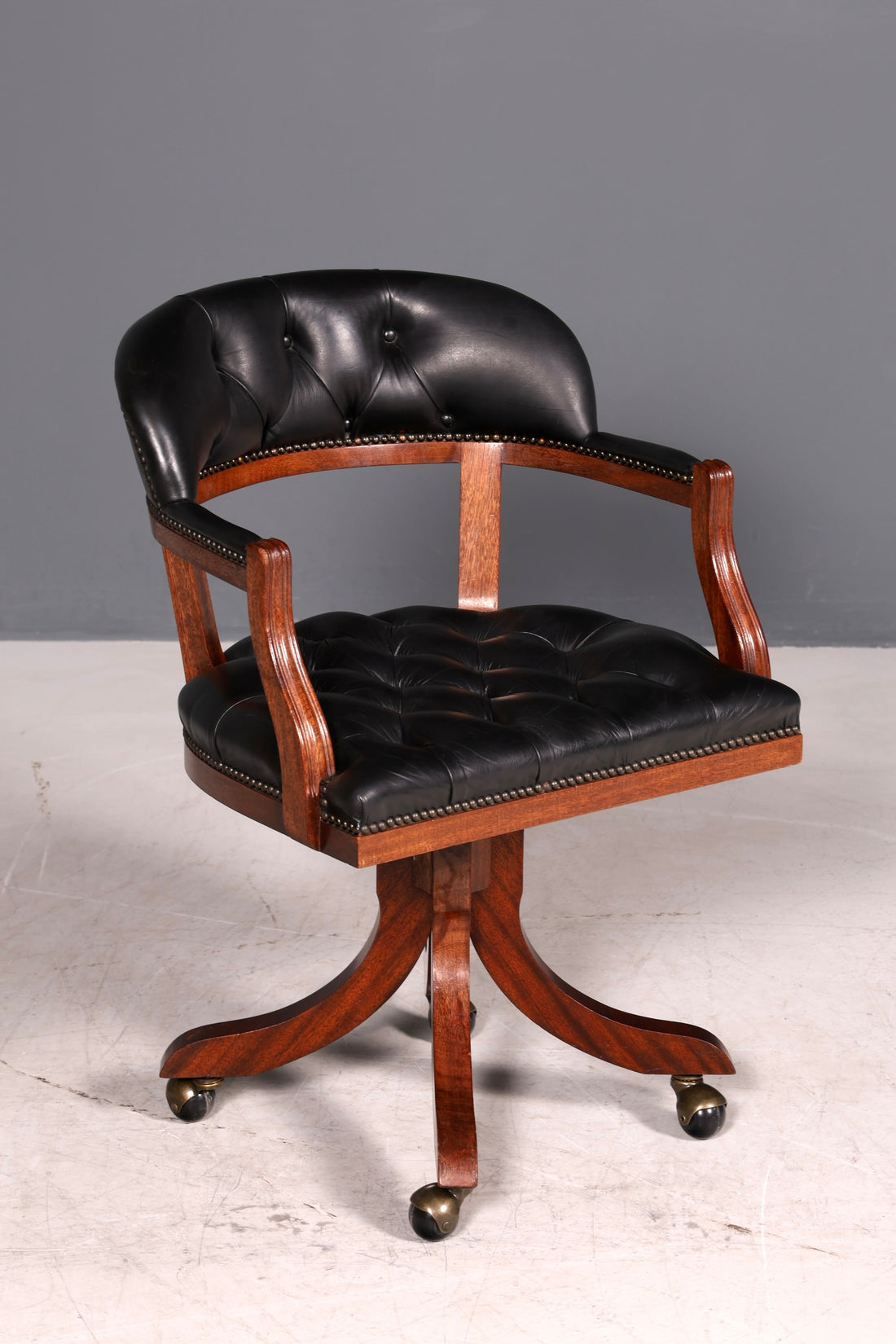 Wunderschöner Englischer Bürostuhl Captain Chair Englisch echt Leder Sessel Bürosessel
