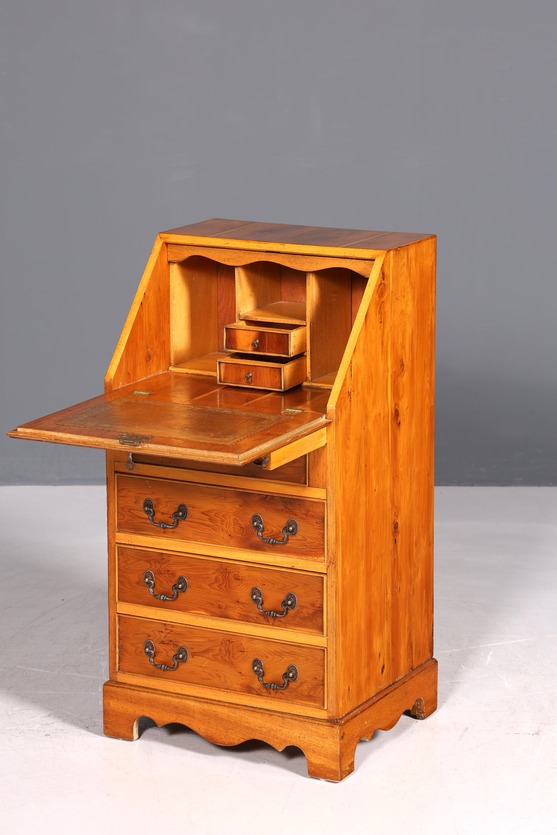 Simple English secretary desk, English writing desk, office table, genuine leather top, 1960s office table