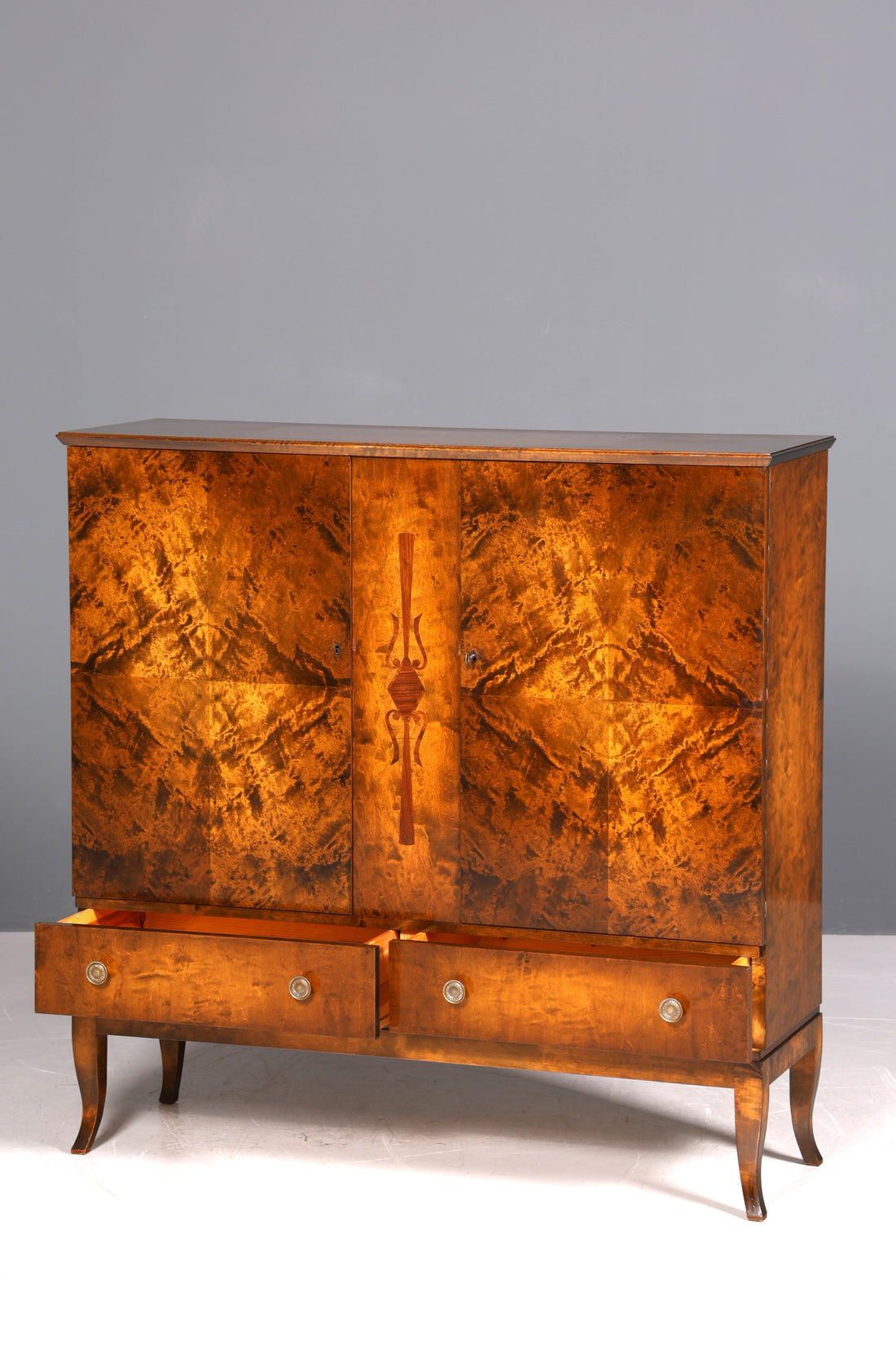 Beautiful Chippendale-style cabinet, Baroque style, vertiko, highboard, antique, 1950s/60s, chest of drawers