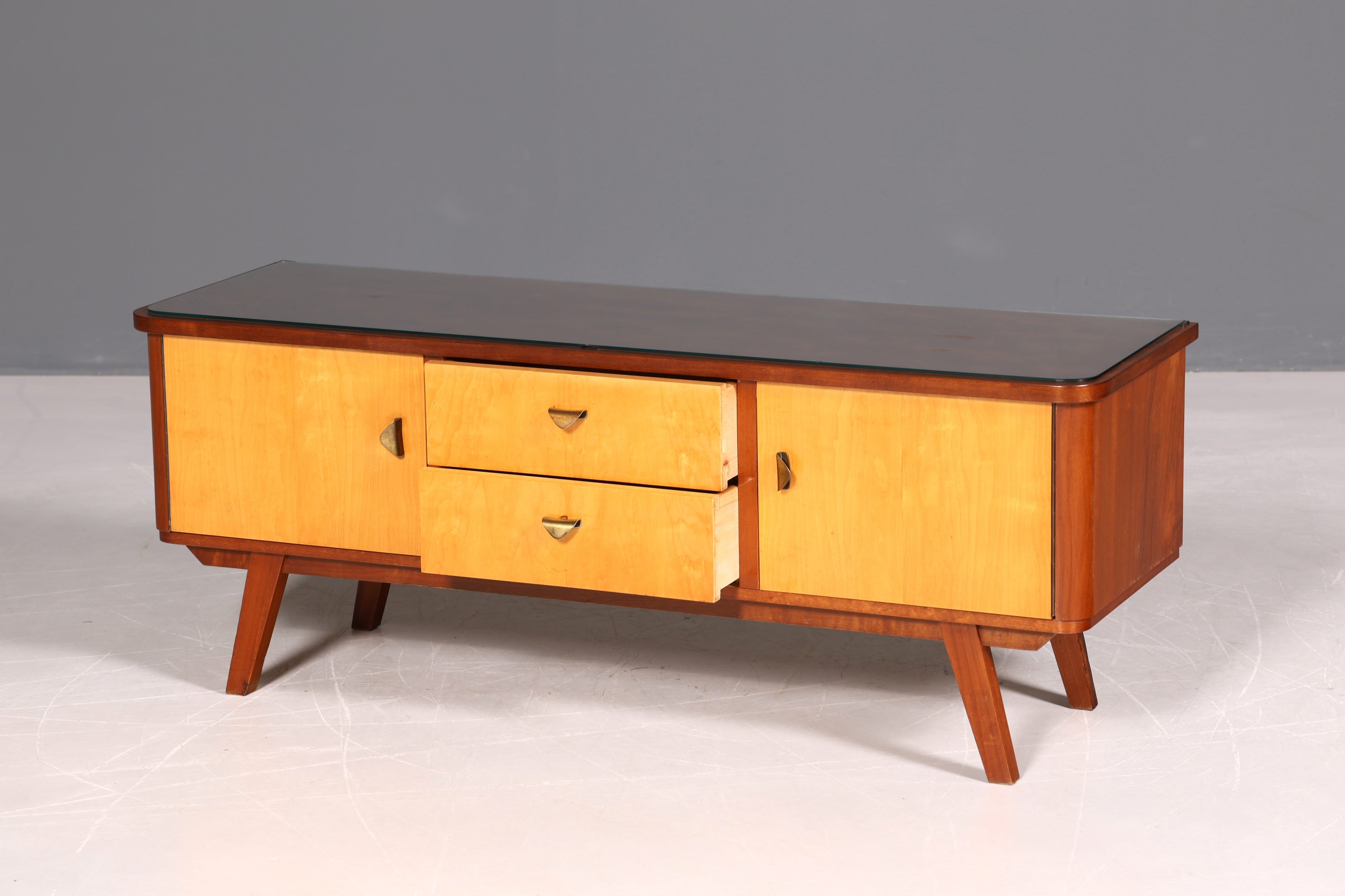 G105 Finish Wunderschönes Mid Century Sideboard Vintage TV Kommode 60s Schrank