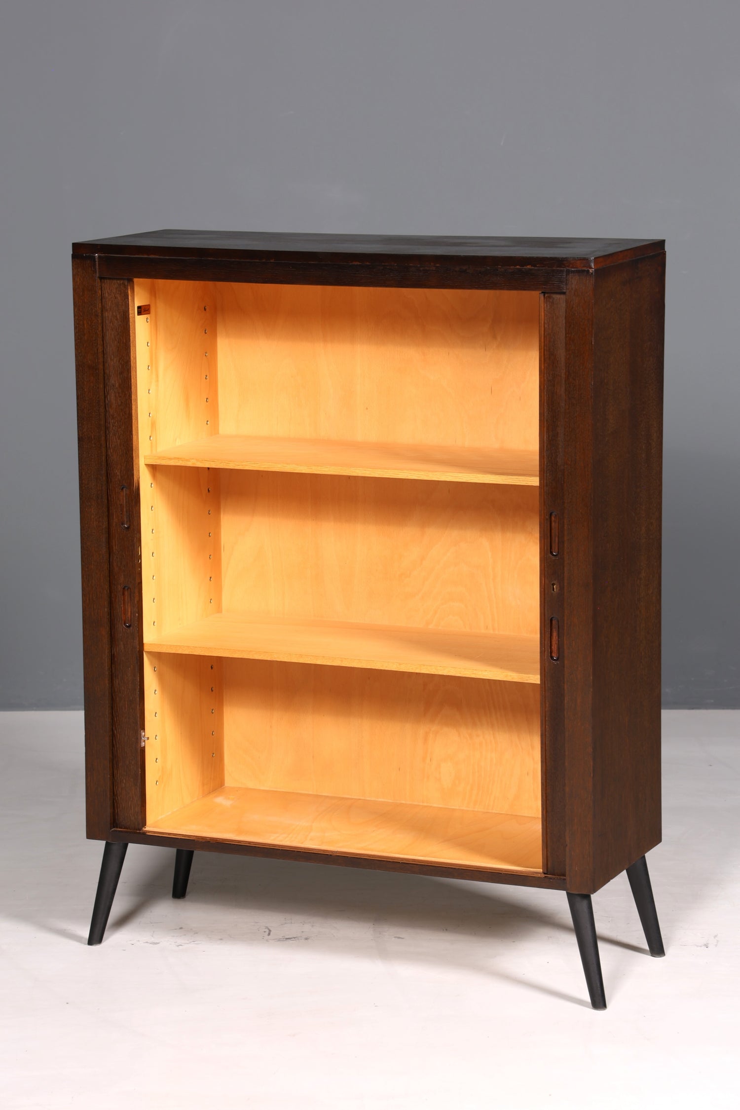 Wunderschöner Mid Century Schrank 60s Original Stehroll Aktenschrank Wäscheschrank Büroschrank