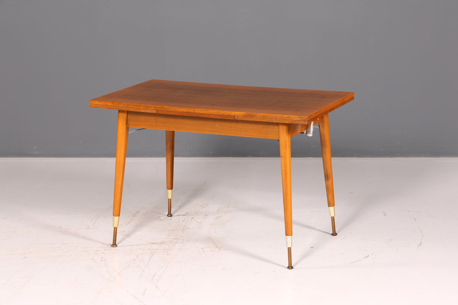 Beautiful mid-century kitchen table, vintage extendable height-adjustable dining table, 1960s wood