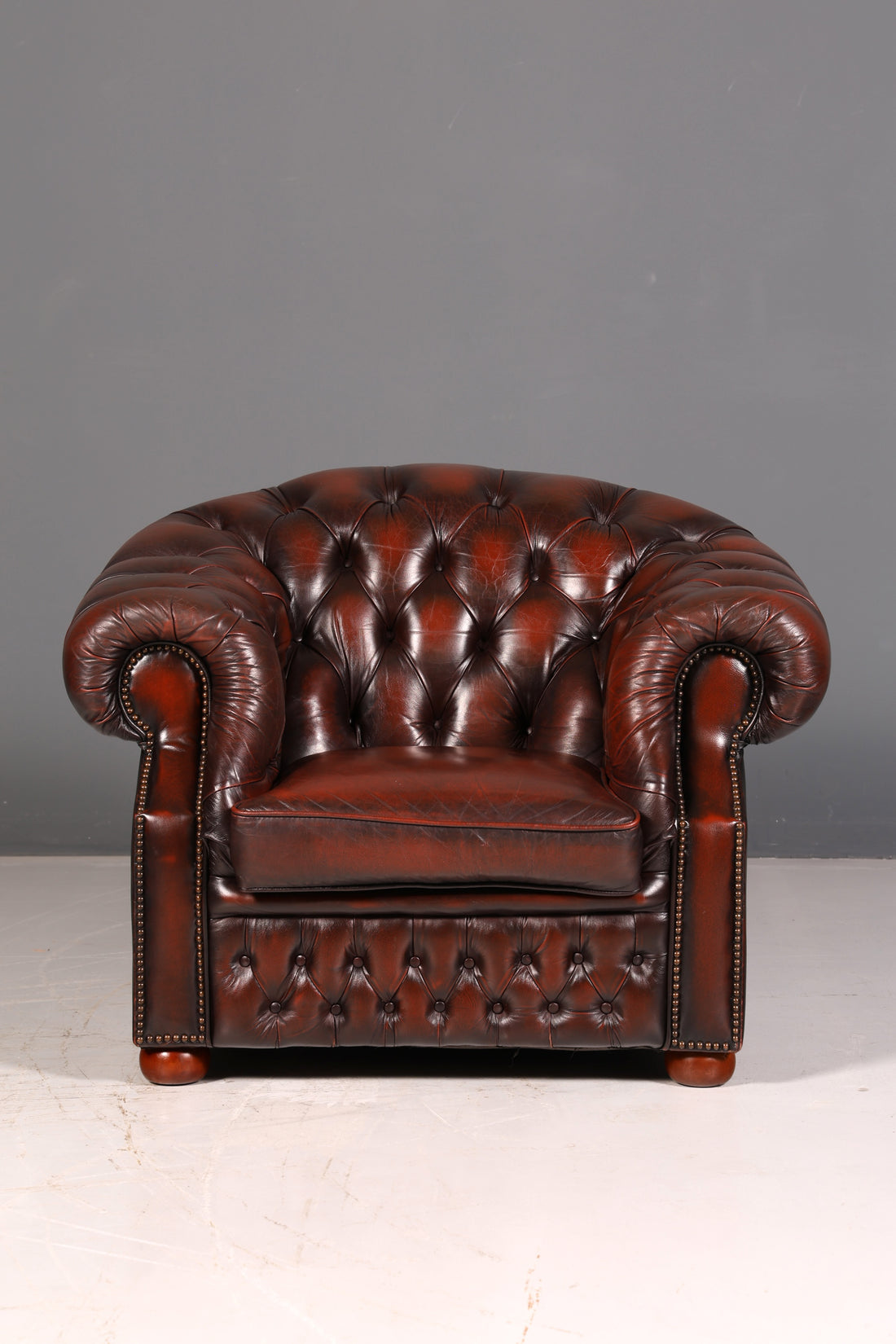 Beautiful original Chesterfield Centurion armchair, English leather armchair, genuine leather gentleman’s chair, vintage, 1 of 2