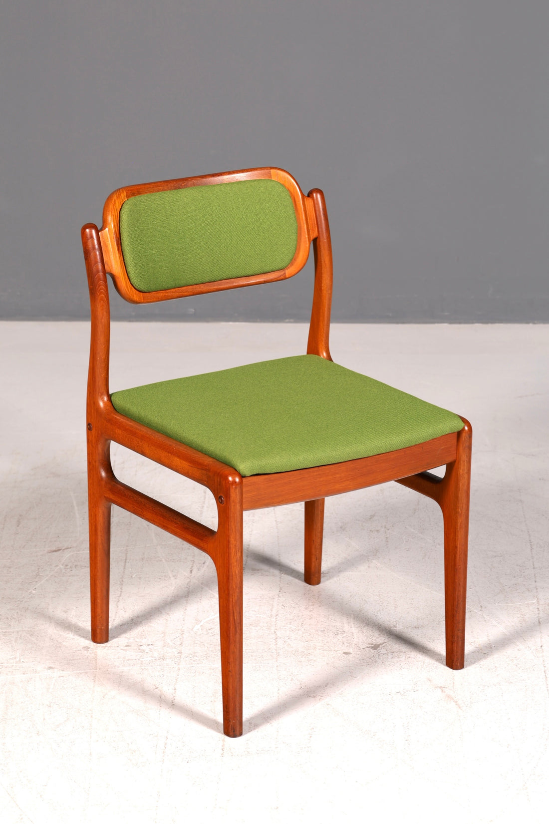 Noble Mid Century Chair by Johannes Andersen for Uldum Teak Danish Design Secretary Chair Dining Chair Kitchen Chair