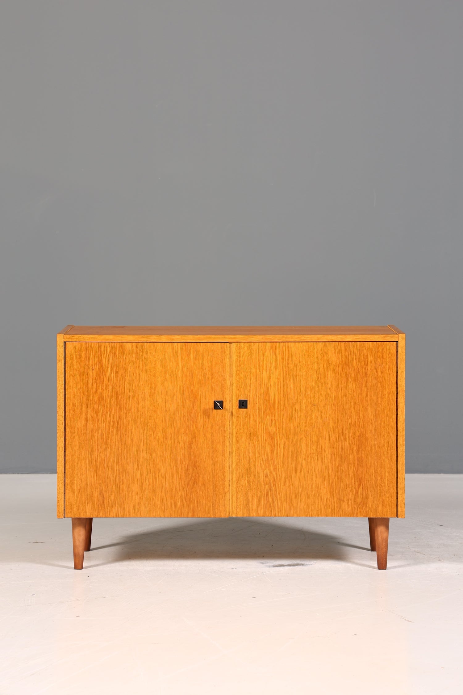 Wunderschöner Mid Century Schrank Vintage Kommode Retro Flur Kommode 60s 1 von 2