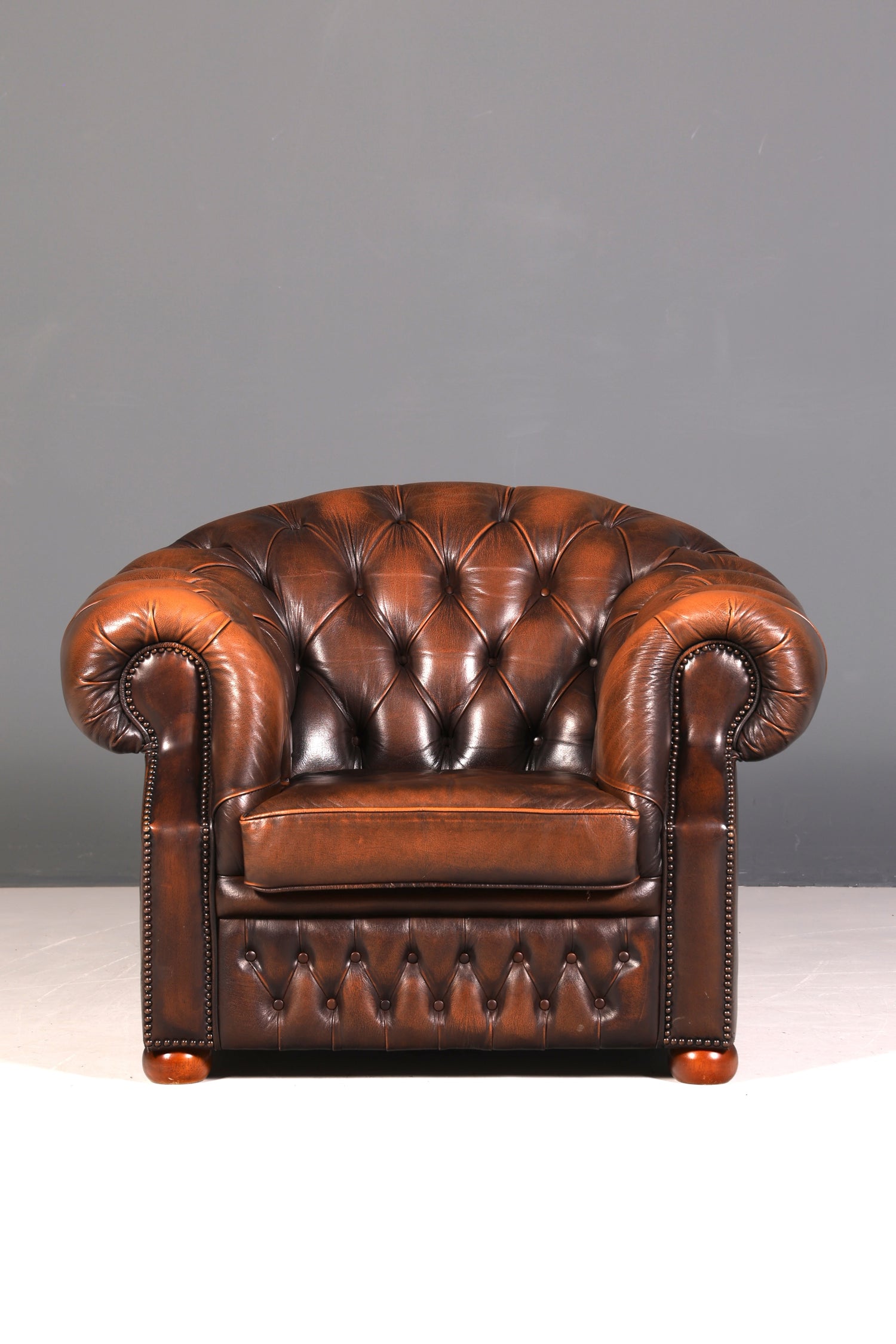 G155 Finish cm Wunderschöner Original Chesterfield Centurion Sessel Englischer Armlehnsessel Englisch Herrensessel (Kopie)