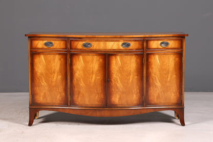 Beautiful Bevan Funnell English sideboard, Reprodux buffet cabinet, chest of drawers, credenza