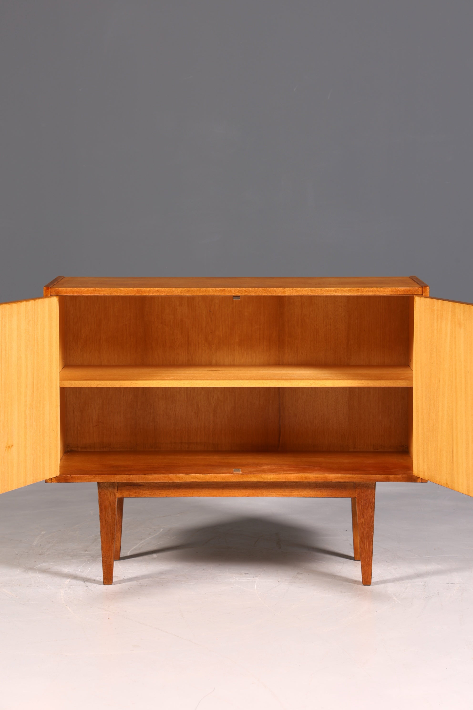 F948 Finish cm Wunderschöner Mid Century Schrank 60er Jahre Wäscheschrank Aktenschrank Kommode
