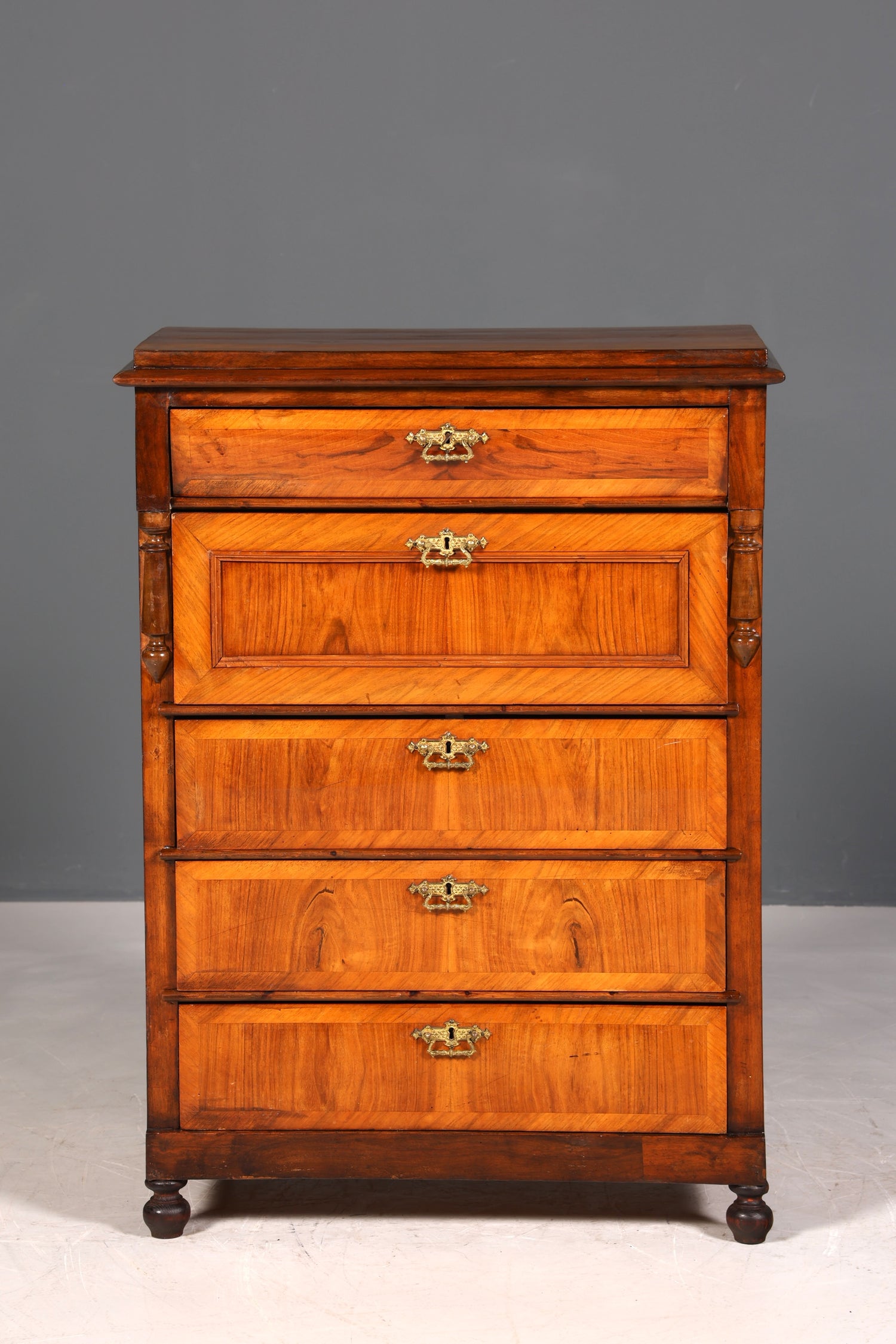 F952 Finish cm Wunderschöne Gründerzeit Kommode Jugendstil Vertiko Schubladenkommode Antik Wäschekommode