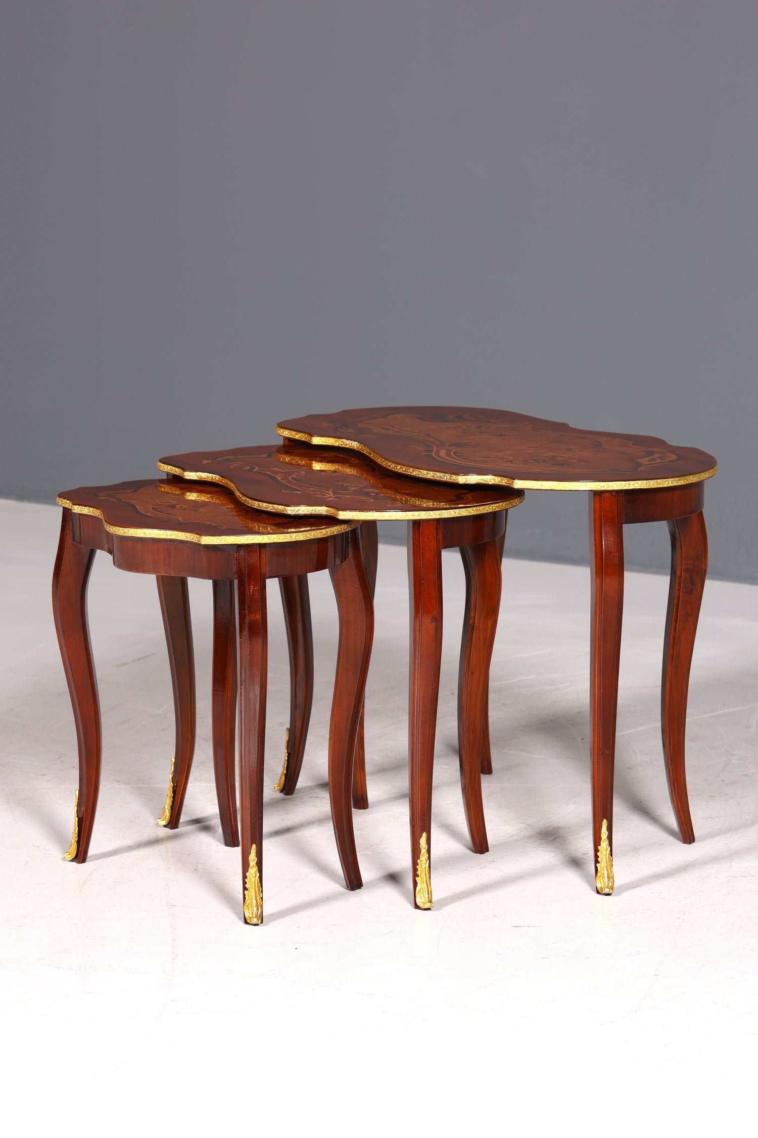 Traumhaftes Beistelltisch Set 3er Satz Barock Antik Barock Stil Tisch Set