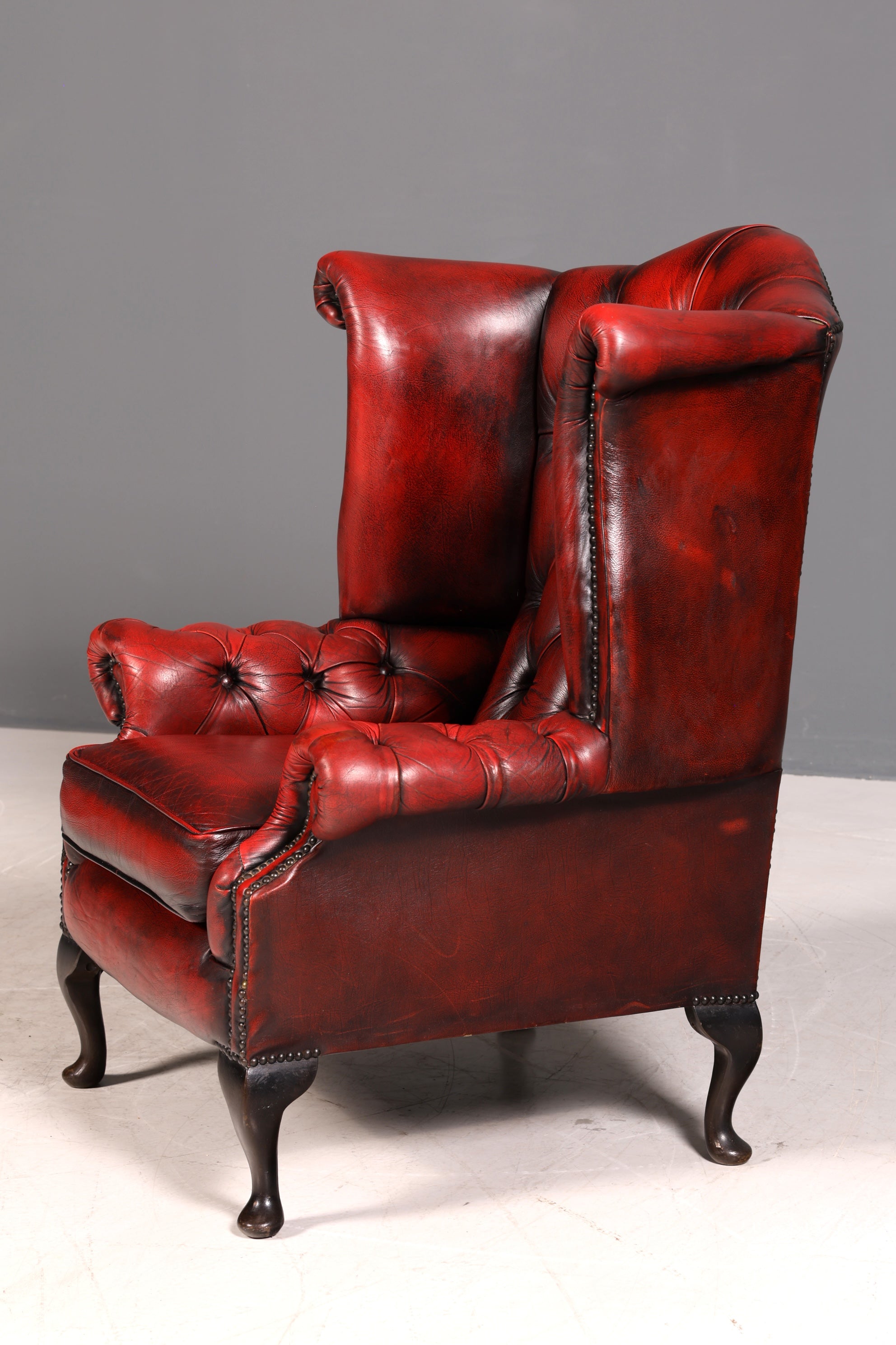 Original Chesterfield Ohrenbacken Sessel Queen Anne Englisch Oxblood Leder Herrensessel UK Armlehnsessel 2 von 2
