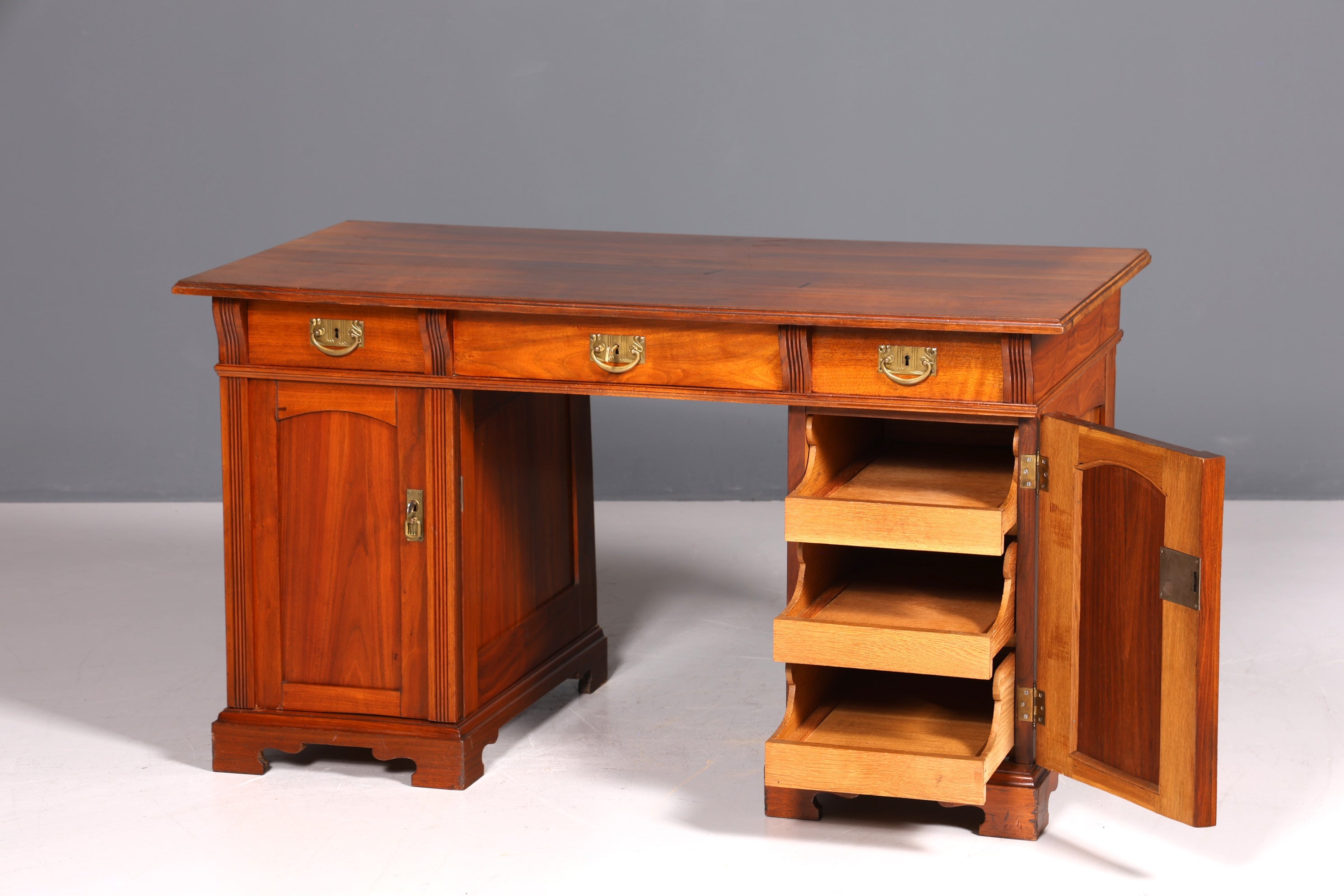Traumhafter Jugendstil Schreibtisch Eiche Holz Gründerzeit Desk Antik Bürotisch Office Desk
