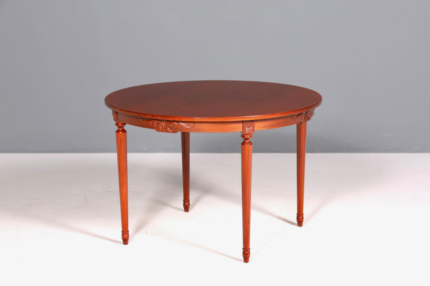 Stilvoller Tisch im Gustavianischer Stil Küchentisch ausziehbar Antik Stil Esszimmer Tisch