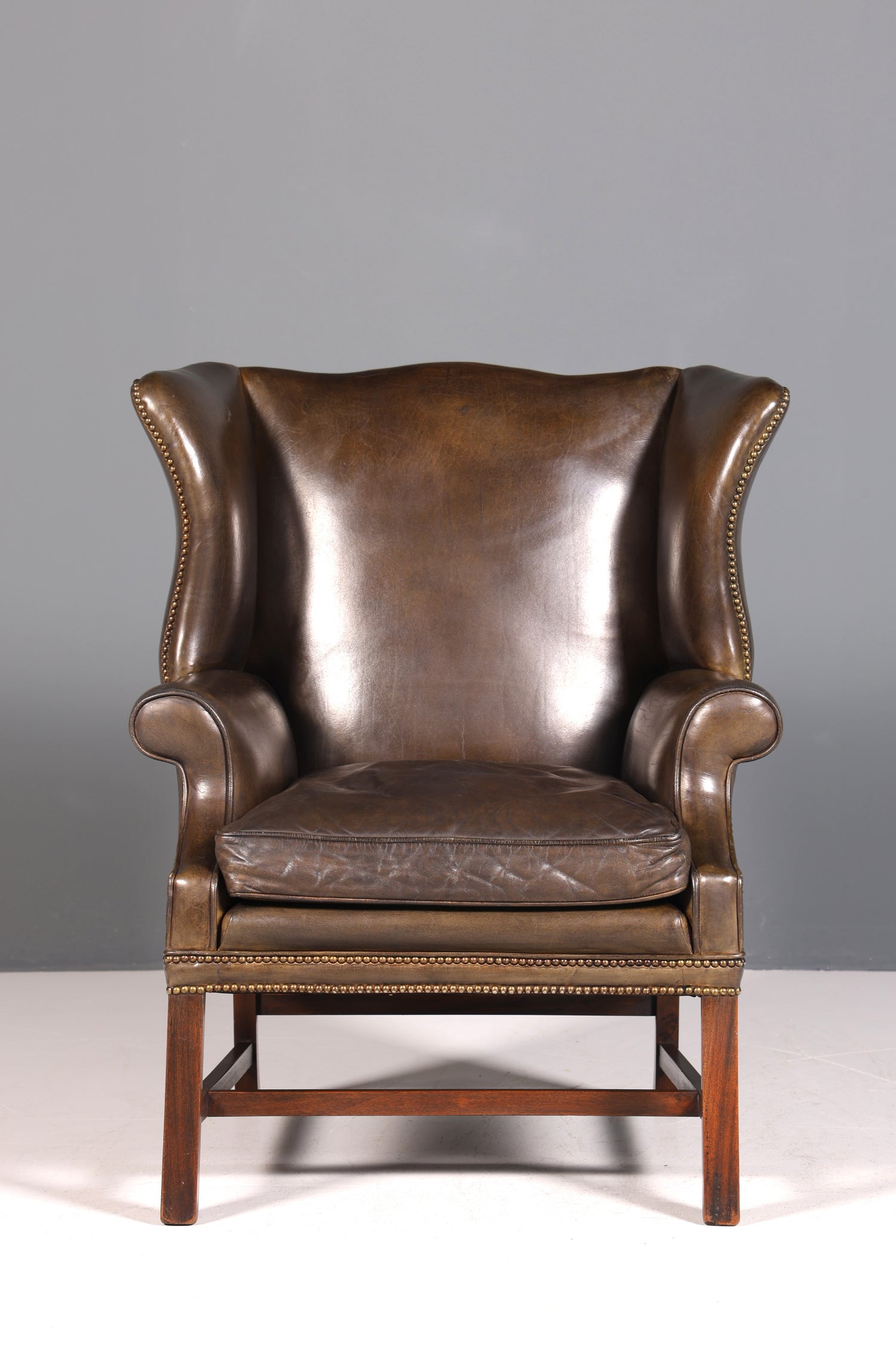 Wunderschöner Englischer Ohrenbacken Sessel braun Englisch Leder Herrensessel UK Armlehnsessel