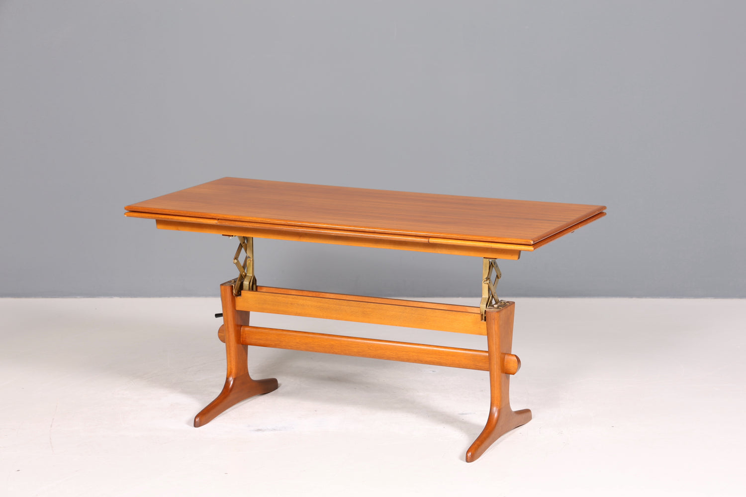 Wunderschöner Mid Century Couchtisch Teak Danish Retro Ablagetisch ausziehbarer höhenverstellbar Vintage Coffee Table 70er Jahre Wohnzimmertisch