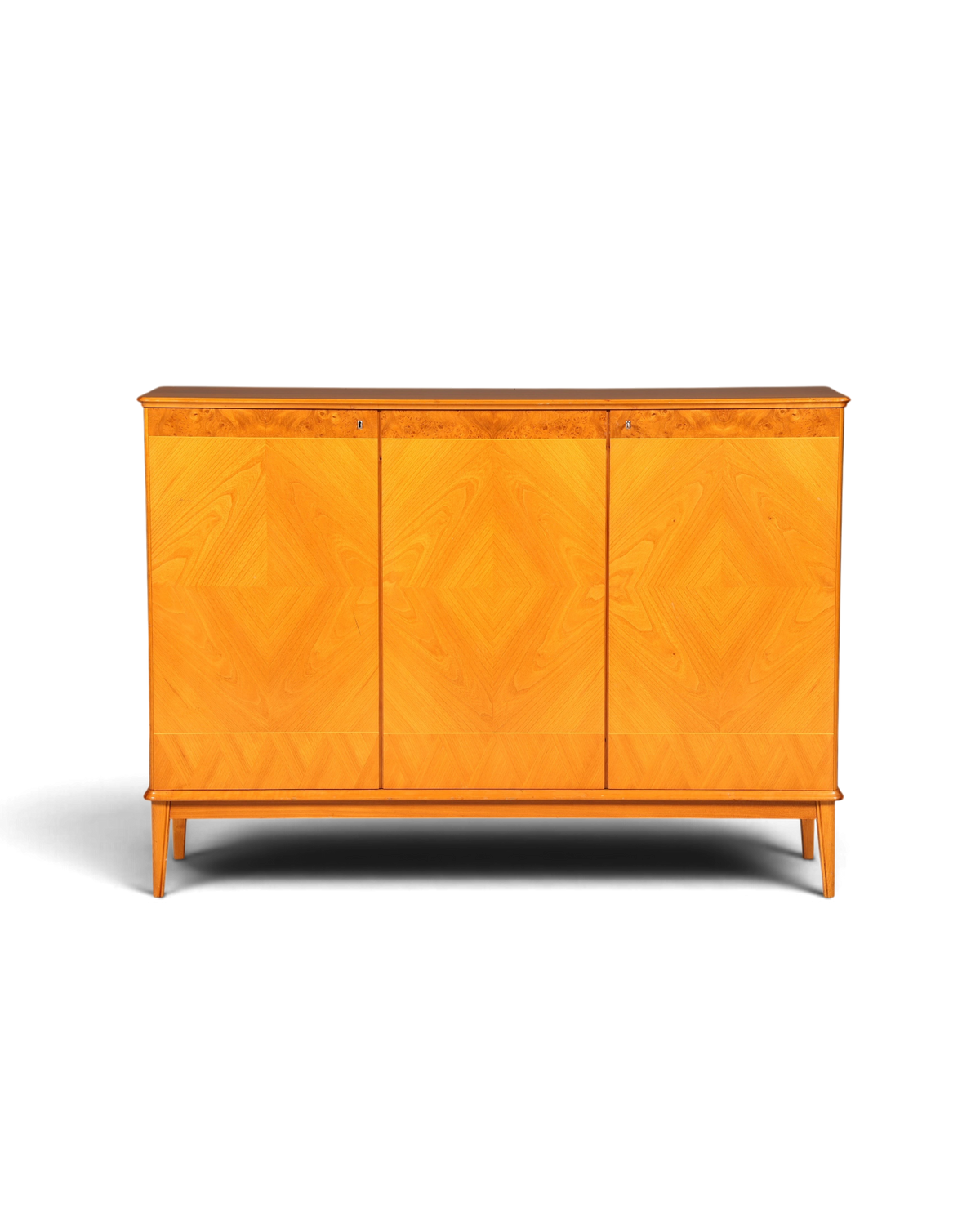 Hauptstadt Möblerei Mid Century Highboard aus massivem Holz mit markanter Maserung und Retro-Design der 60er Jahre