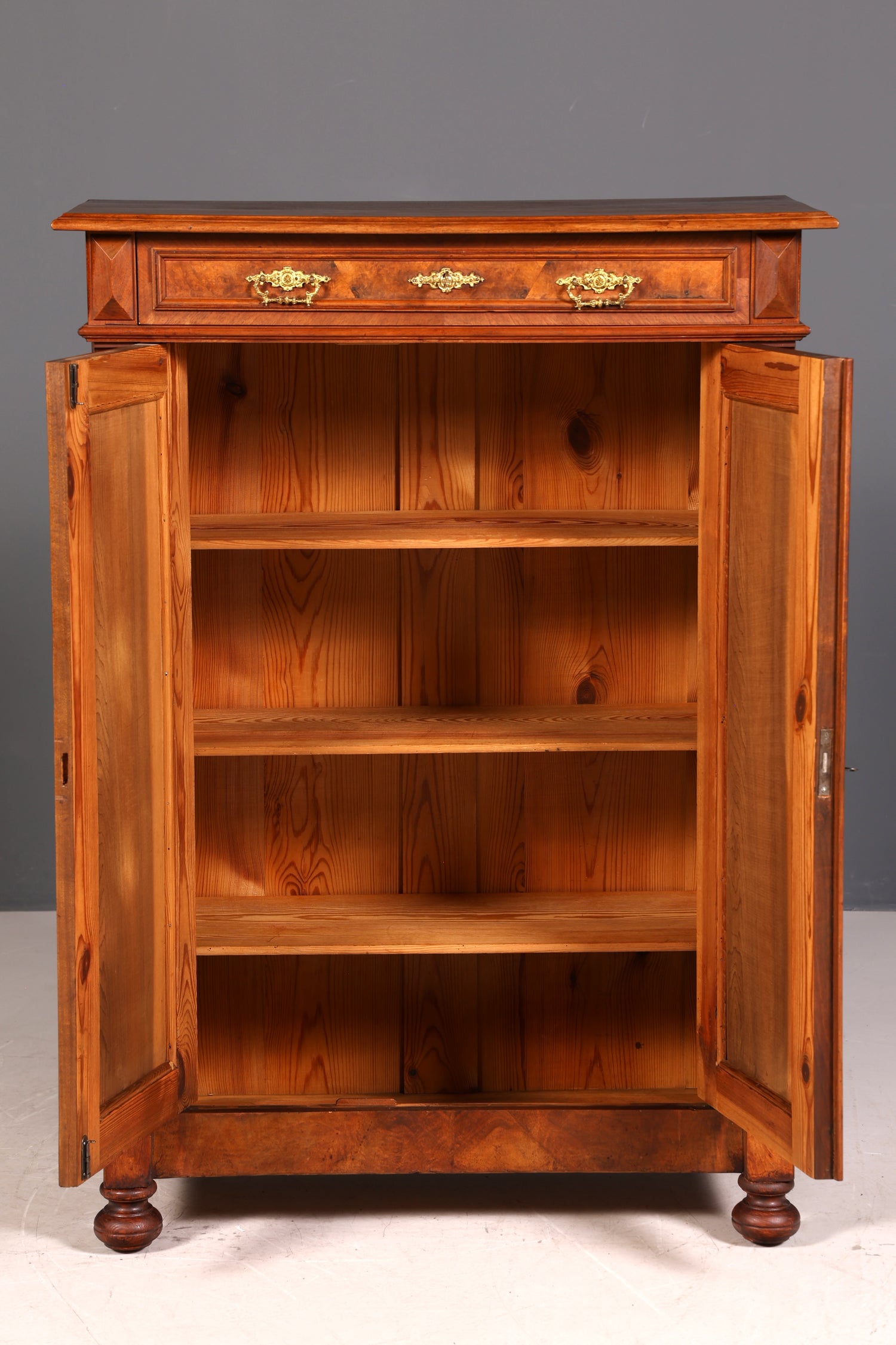 G360 Finish Traumhaftes Gründerzeit Vertiko Jugendstil Schrank Antik Highboard Kommode (Kopie 2)