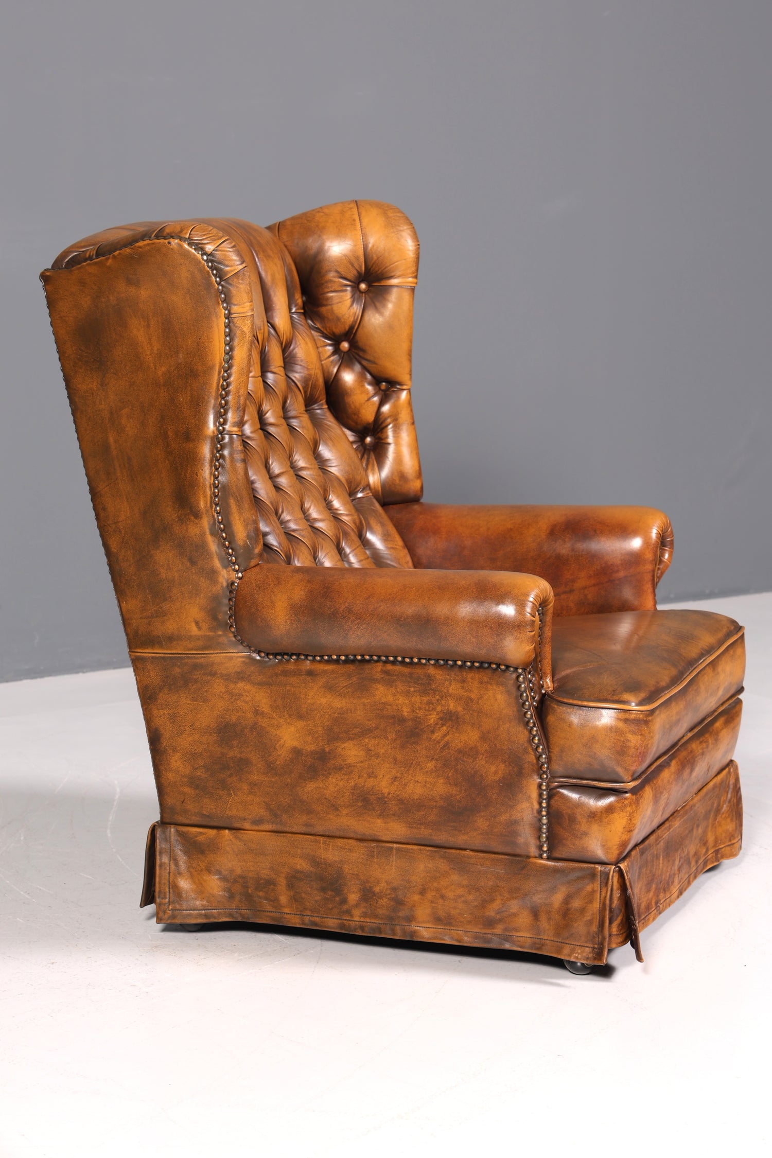 Original Chesterfield Ohrenbacken Sessel Englisch Leder Herrensessel UK Armlehnsessel