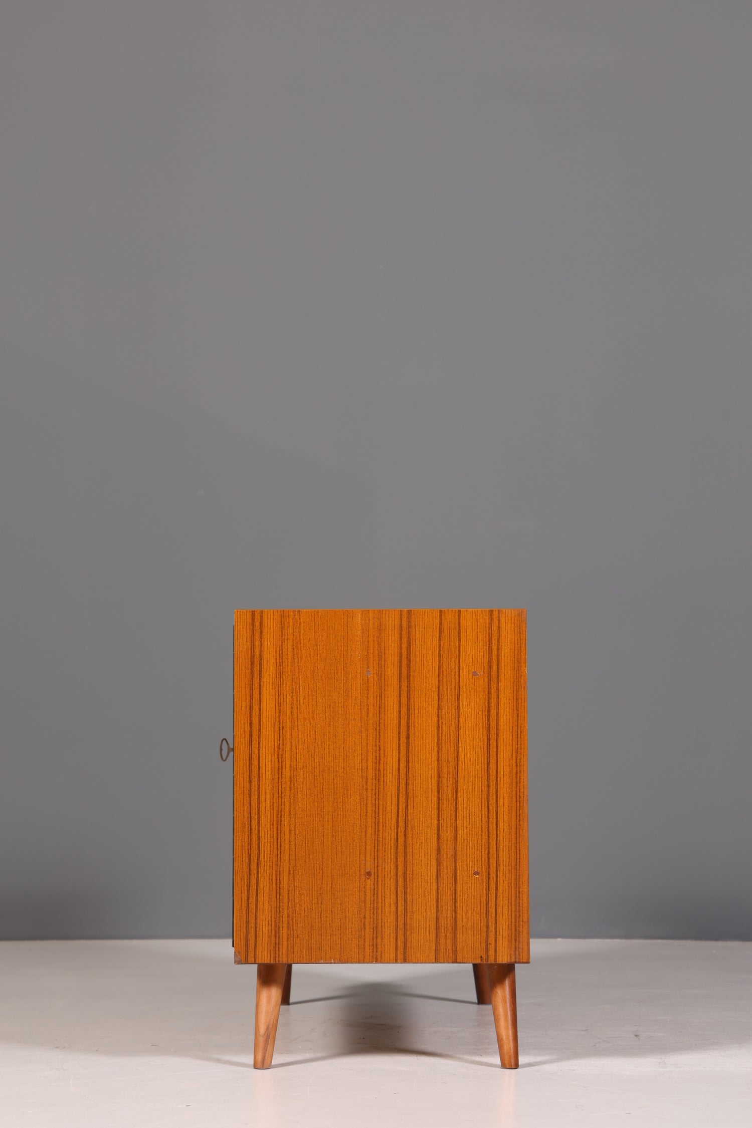 Wunderschöne Mid Century Kommode Vintage TV Sideboard Schrank