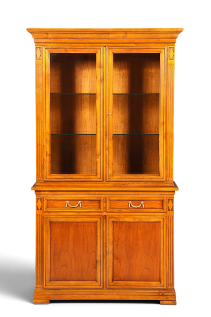 Hauptstadt Möblerei Selva Vitrine Villa Borghese aus massivem Holz im antiken Stil mit Innenbeleuchtung