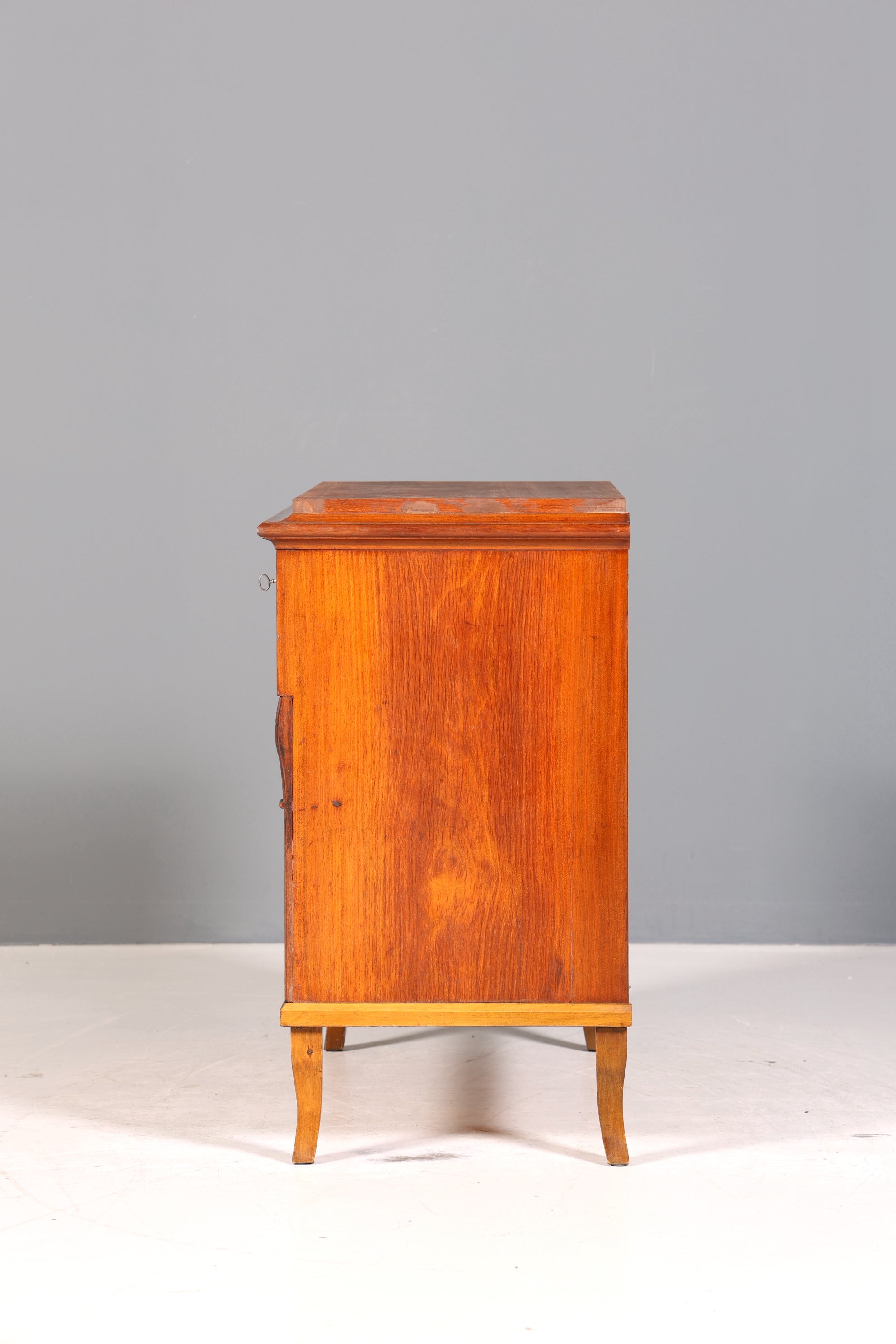 Stilvolle Gründerzeit Kommode Jugendstil Sideboard Antik Schubladenkommode Wäschekommode