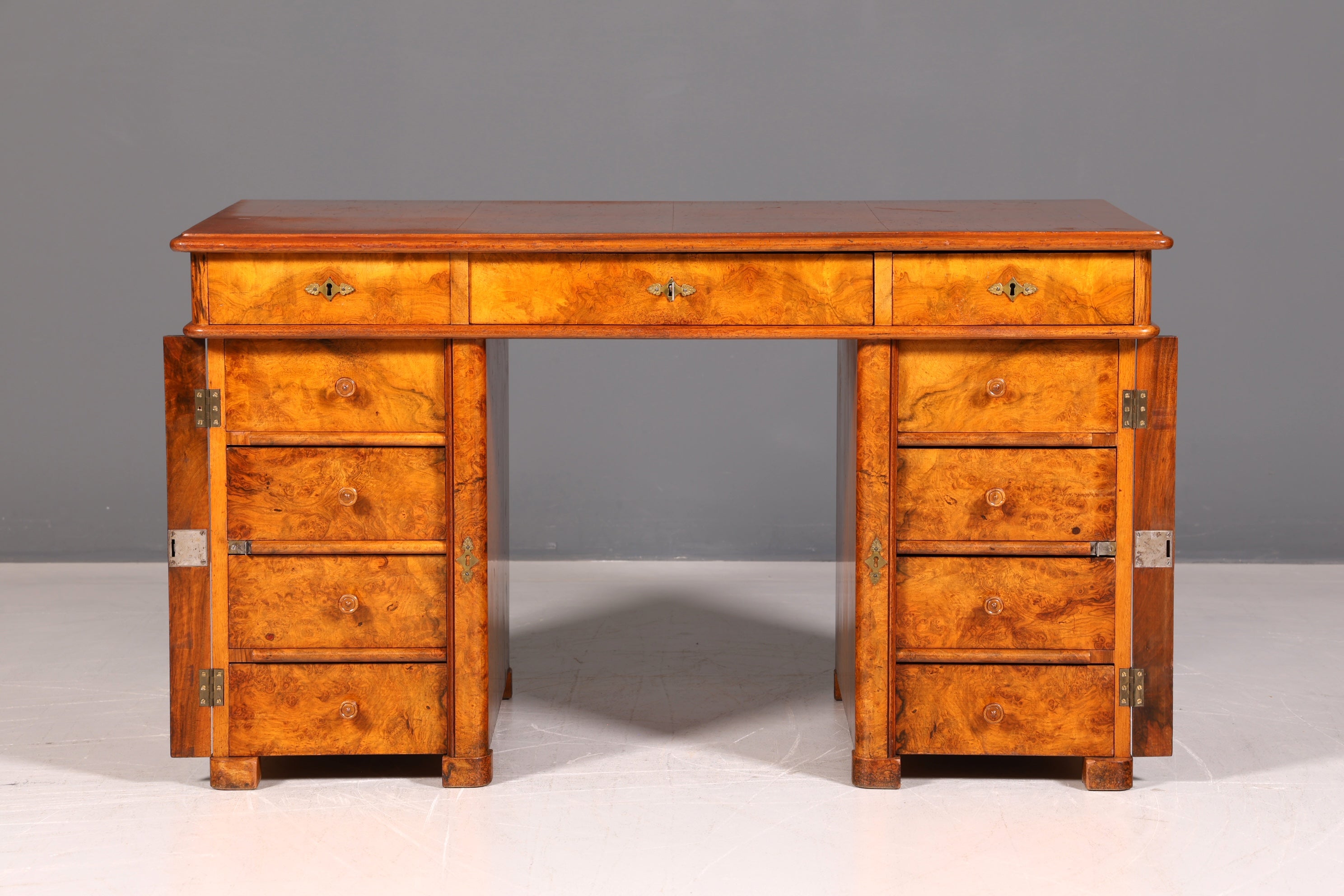 Wunderschöner Art Deco Schreibtisch Nussbaum Antik Massiv Holz Bürotisch Office Table Vintage