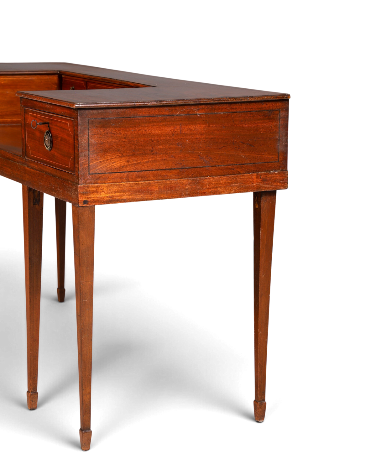 G621 Finish Filigraner Englischer Schreibtisch Englisch Desk Bürotisch 60s Office Table (Kopie)