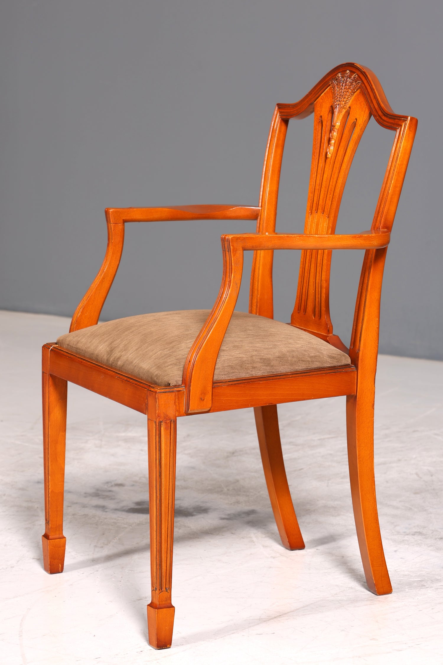 Edler Englischer Stuhl im Hepplewithe Stil Englisch Armlehnstuhl Dining Chair Küchenstuhl Sekretär Stuhl 1 von 2