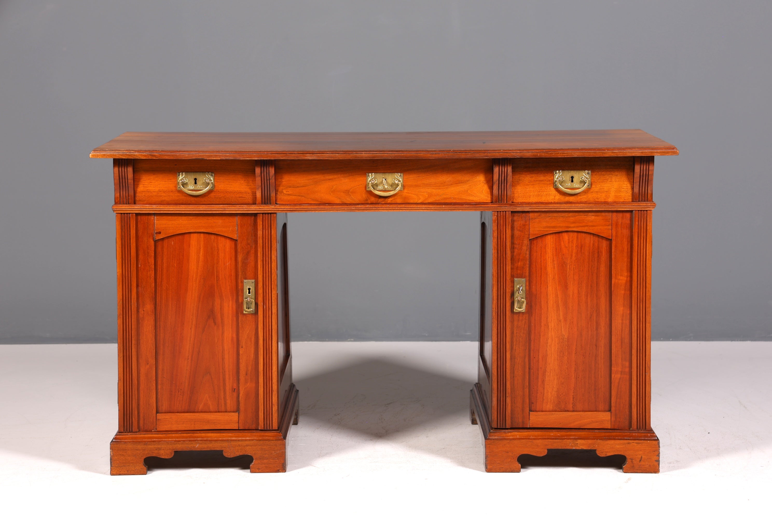 Traumhafter Jugendstil Schreibtisch Eiche Holz Gründerzeit Desk Antik Bürotisch Office Desk