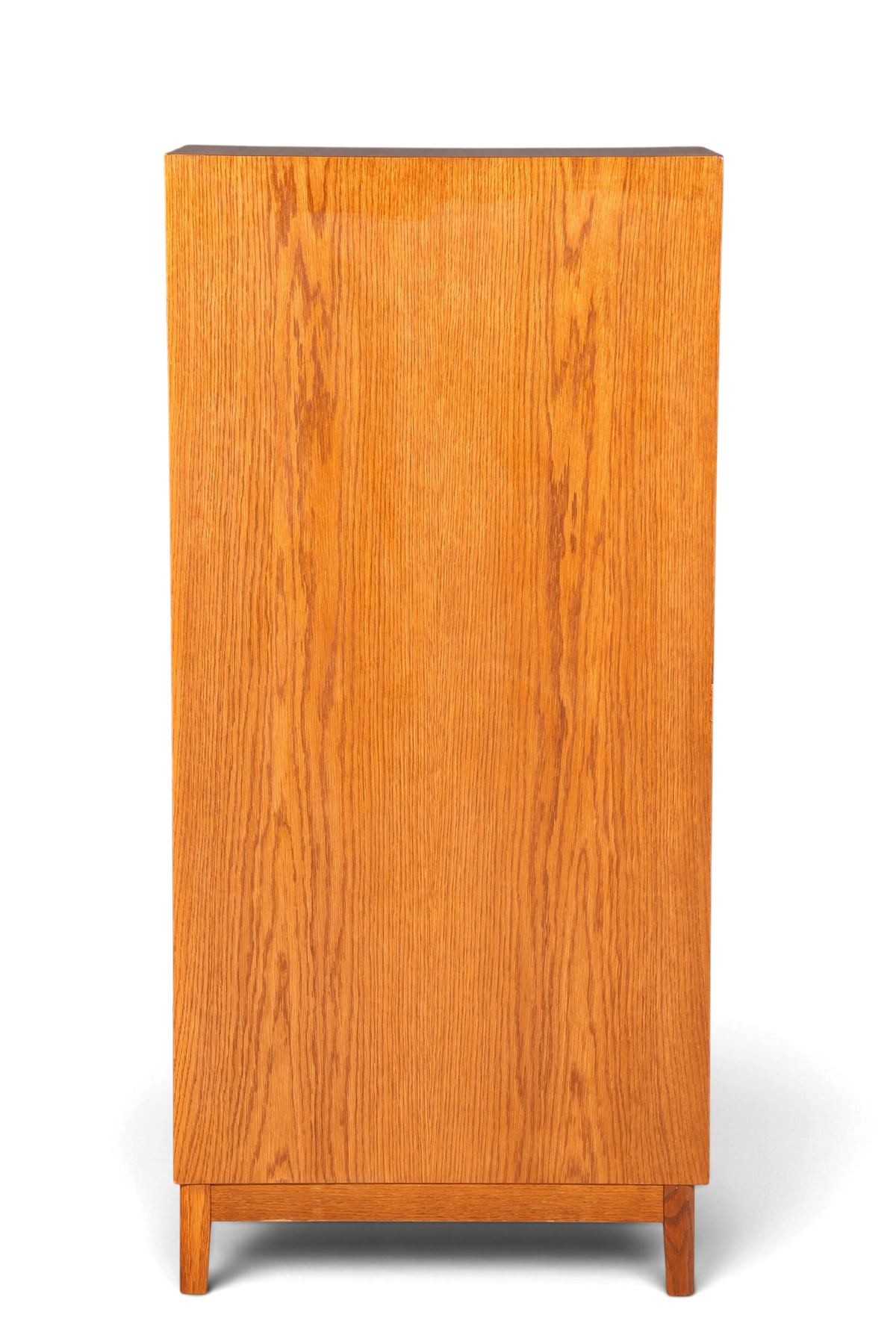 Hauptstadt Möblerei Mid Century Aktenschrank aus massivem Holz mit schmaler Vertiko-Form und schöner Maserung