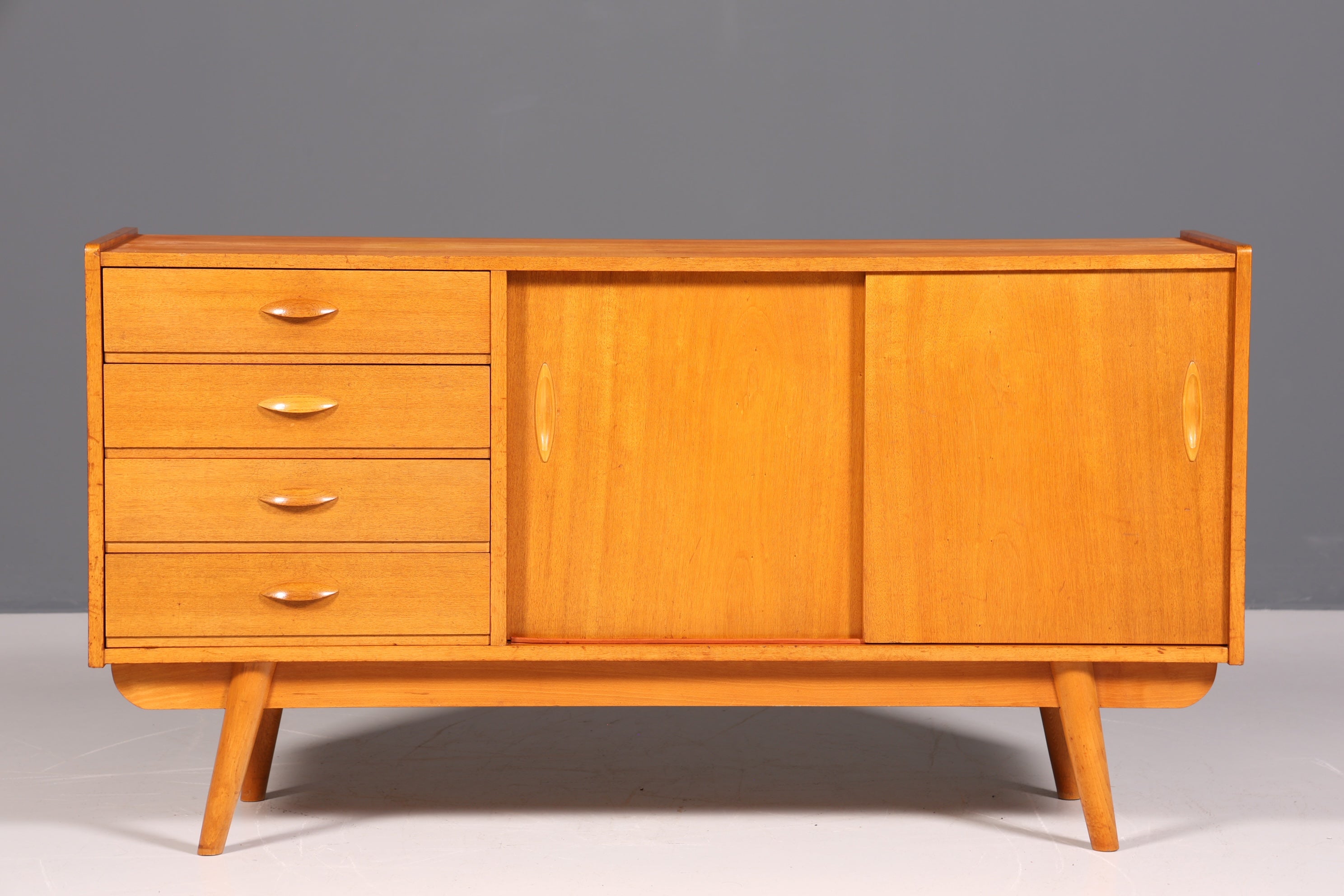Traumhaftes Mid Century Sideboard Vintage Schrank Schiebetür Kommode TV Schrank 60s