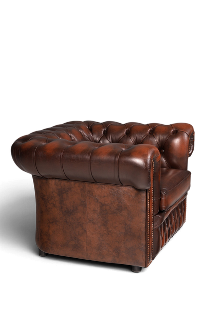 Hauptstadt Möblerei Original Centurion Chesterfield Ledersessel in Dunkelbraun mit klassischer Knopfheftung