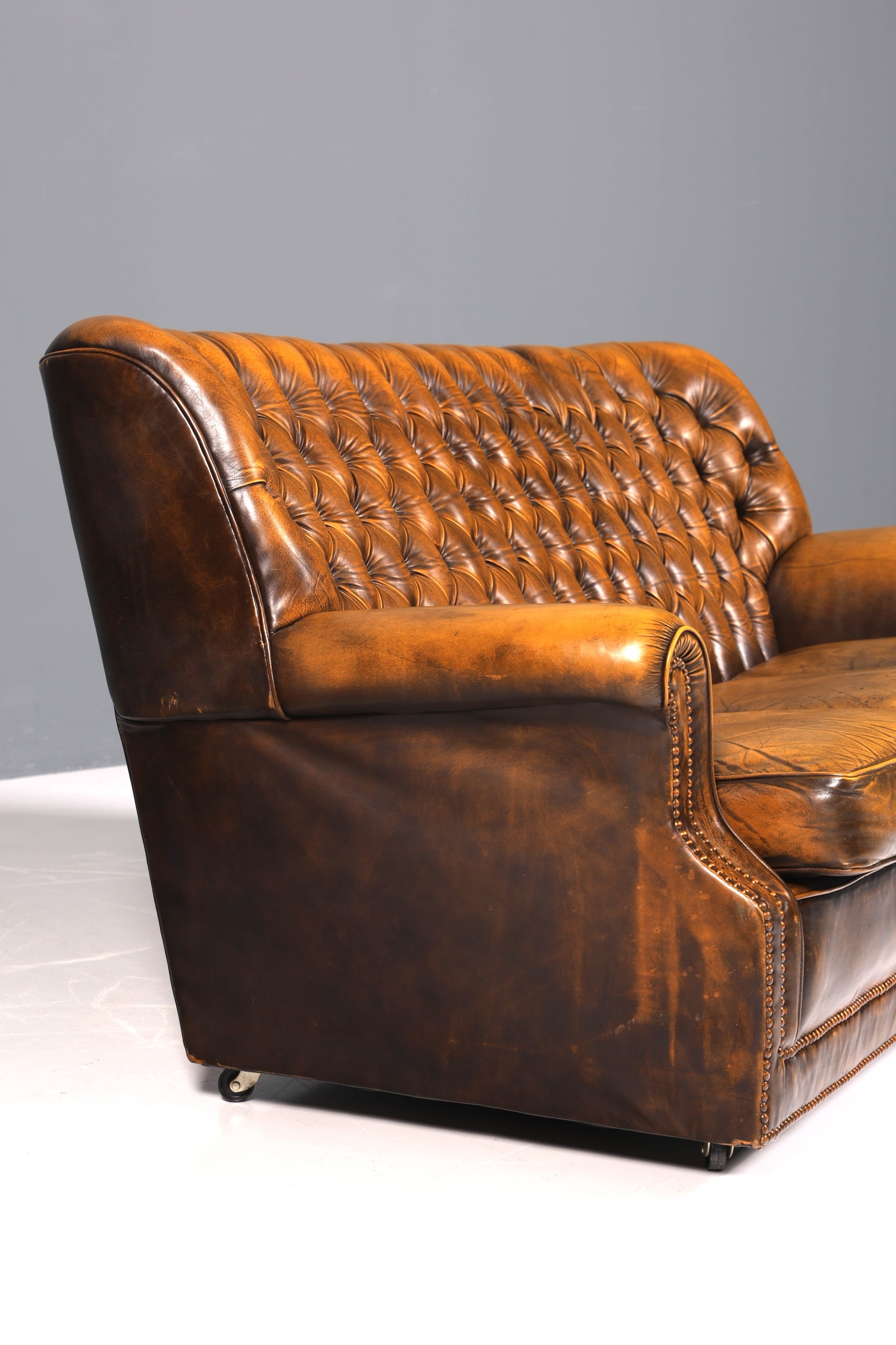 Stilvolles Original Chesterfield Sofa 3-Sitzer Couch England Polstersofa